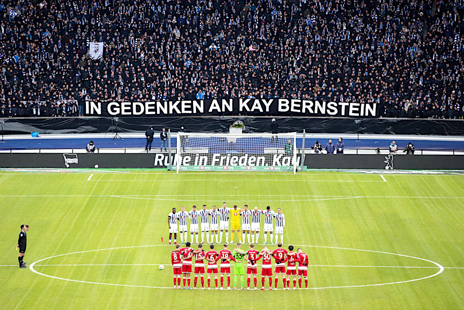 21. Januar 2024: Vor dem Herthas Spiel gegen Düsseldorf gab es eine Schweigeminute. Das Olympiastadion war noch nie so still.