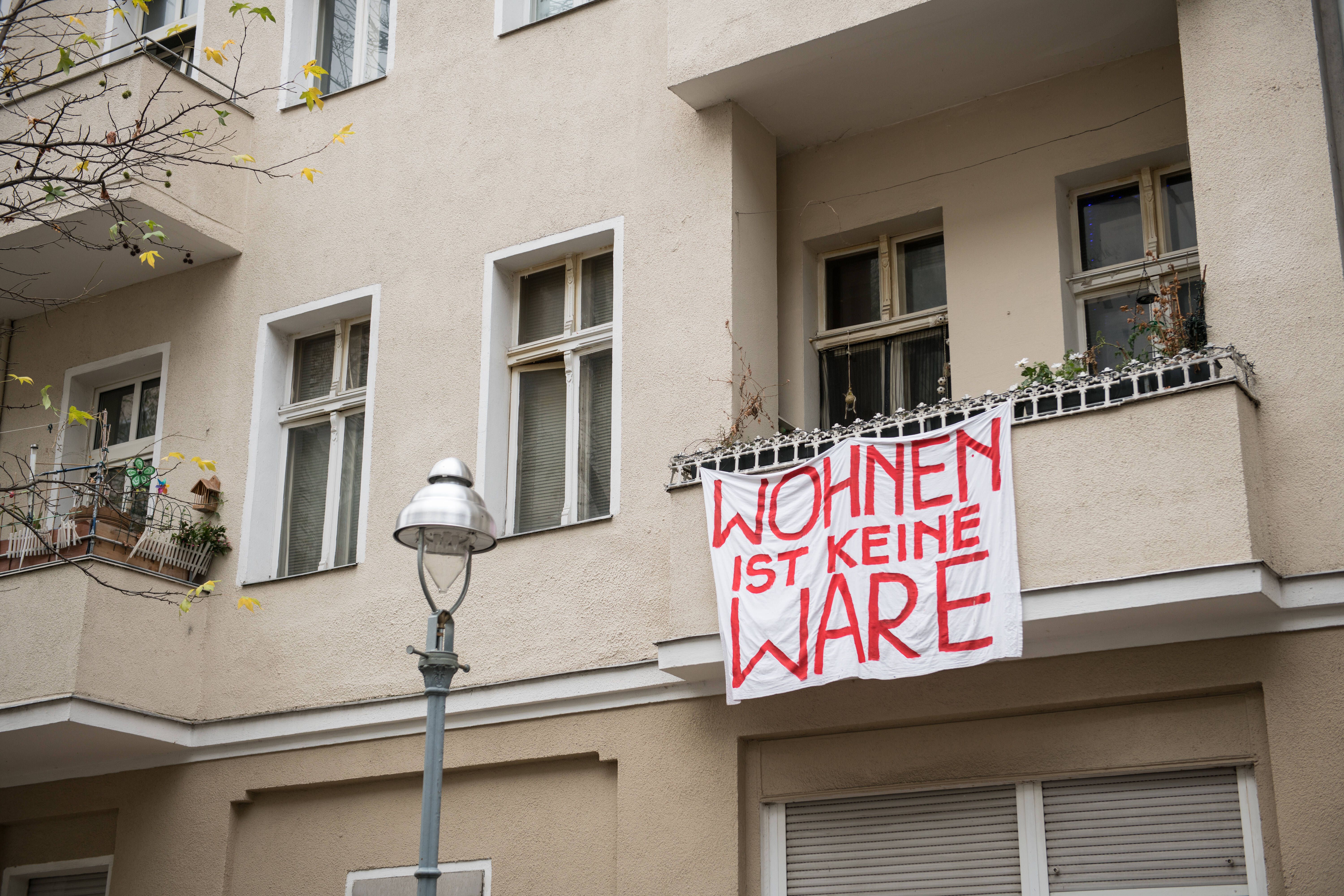 Image - Hammer in Berlin: Berliner Vermieter muss in Hunderten Fällen Miete senken!