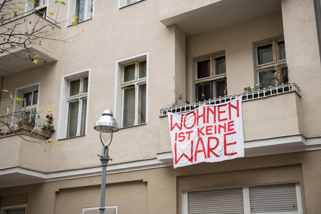 Mieten in Berlin werden günstiger! Warum das kein Grund zur Freude ist