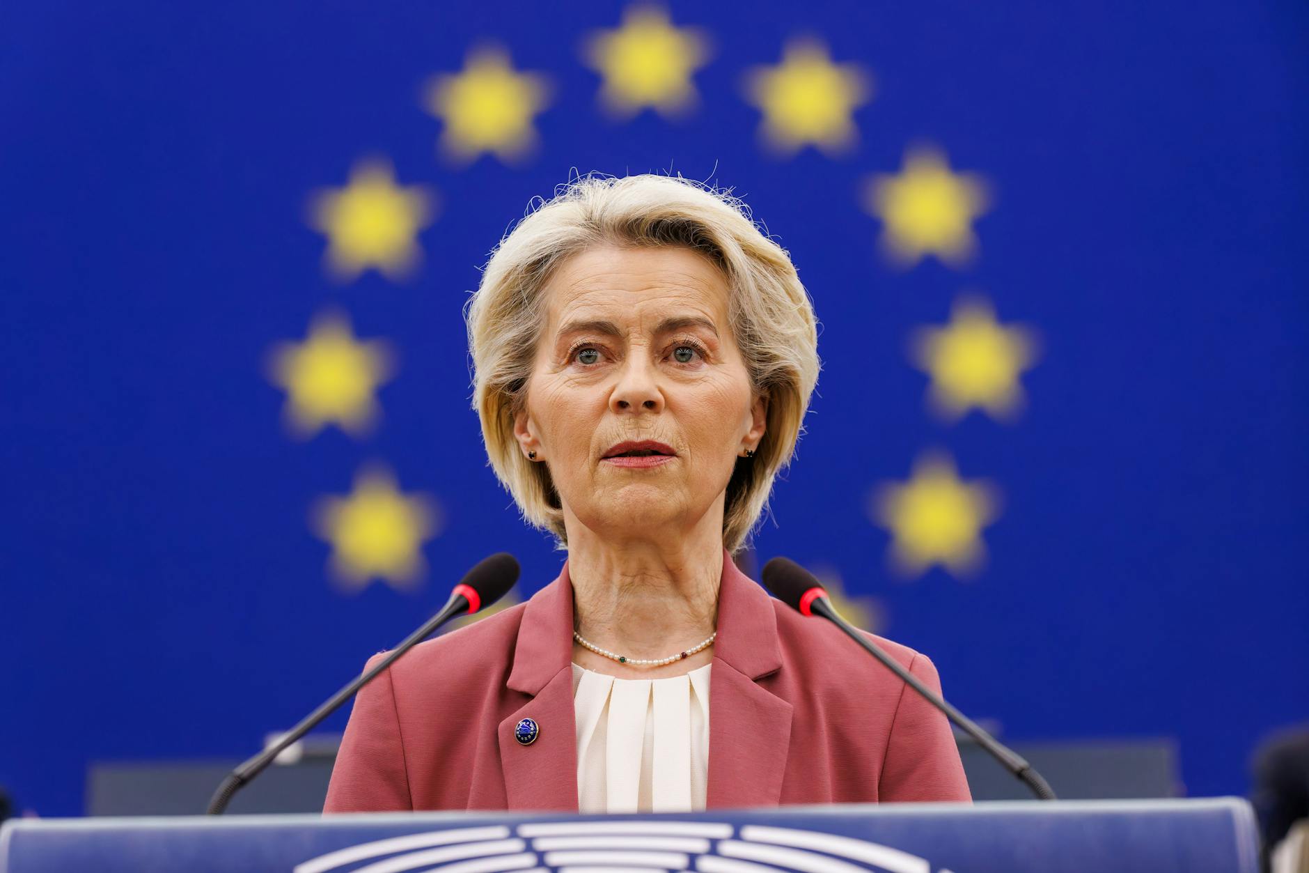 EU-Kommissionspräsidentin Ursula von der Leyen warnt vor einer Krise in der Versorgung mit kritischen Rohstoffen.