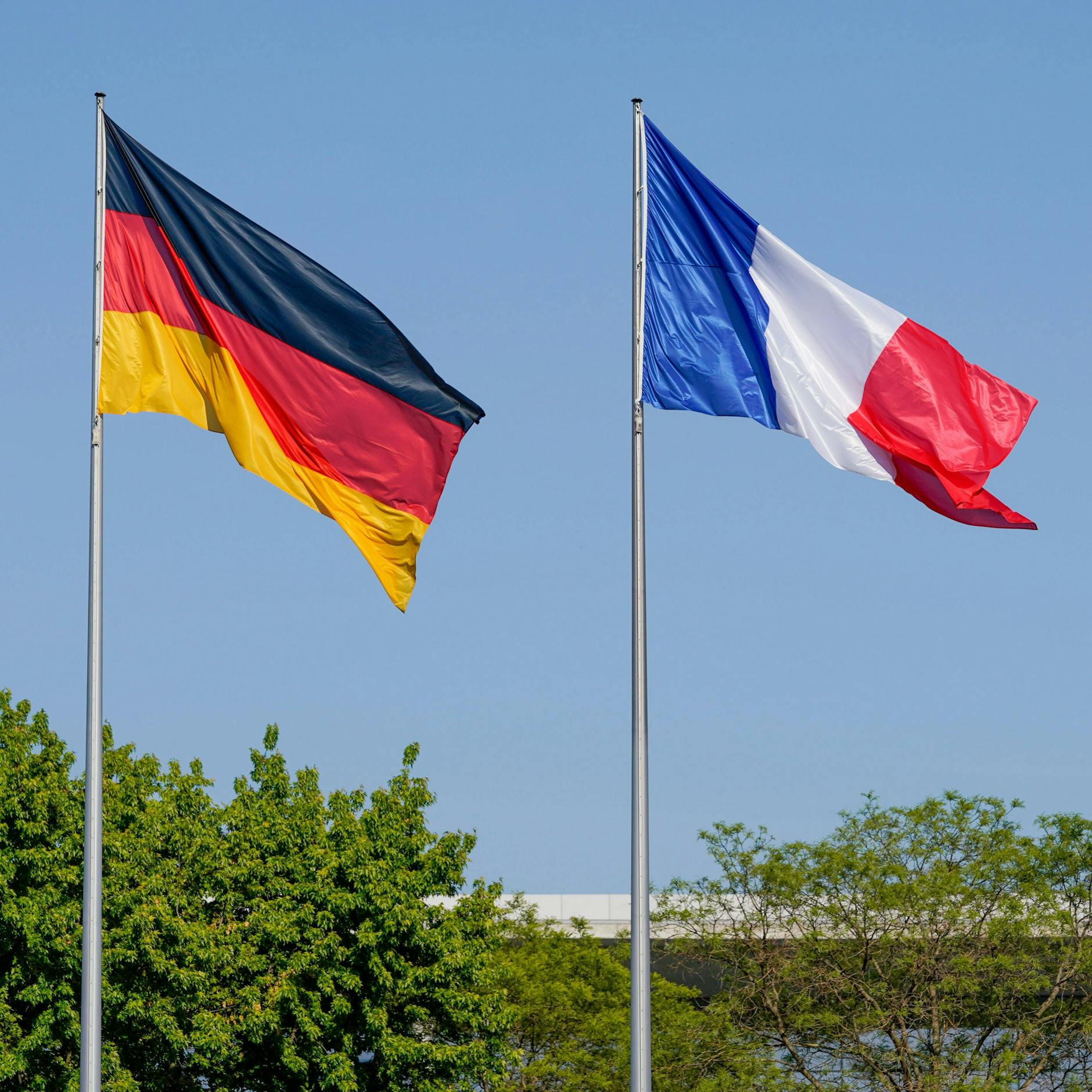 Image - Bürokratie ohne Grenzen: Wenn Berliner und französische Behörden aufeinandertreffen