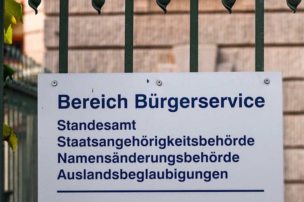 Im Standesamt wie hier im Rathaus der Stadt Potsdam kann der Geschlechtseintrag geändert werden.  