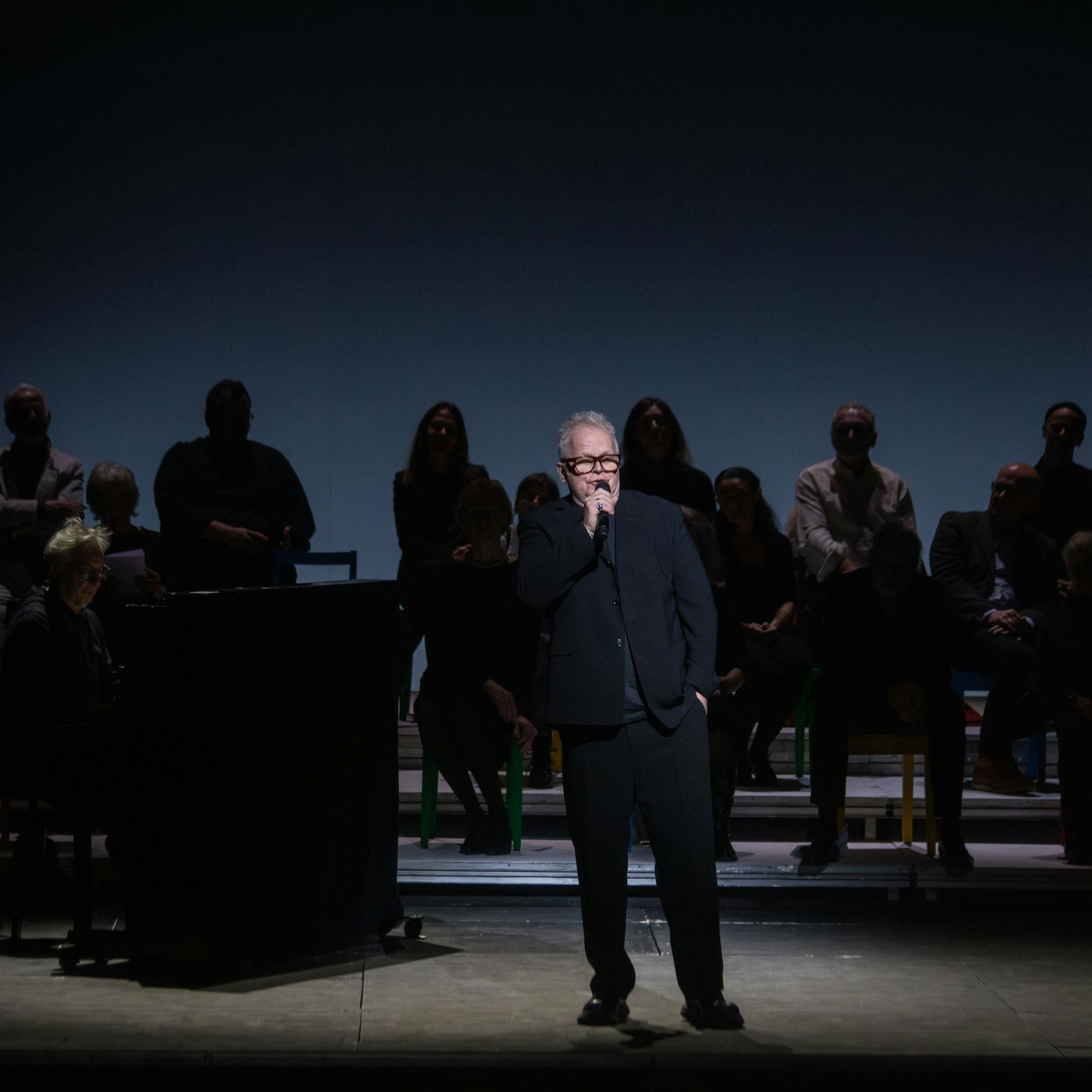 Image - Der letzte Abschied von Claus Peymann: Von Leander Haußmann bis Herbert Grönemeyer sind alle da