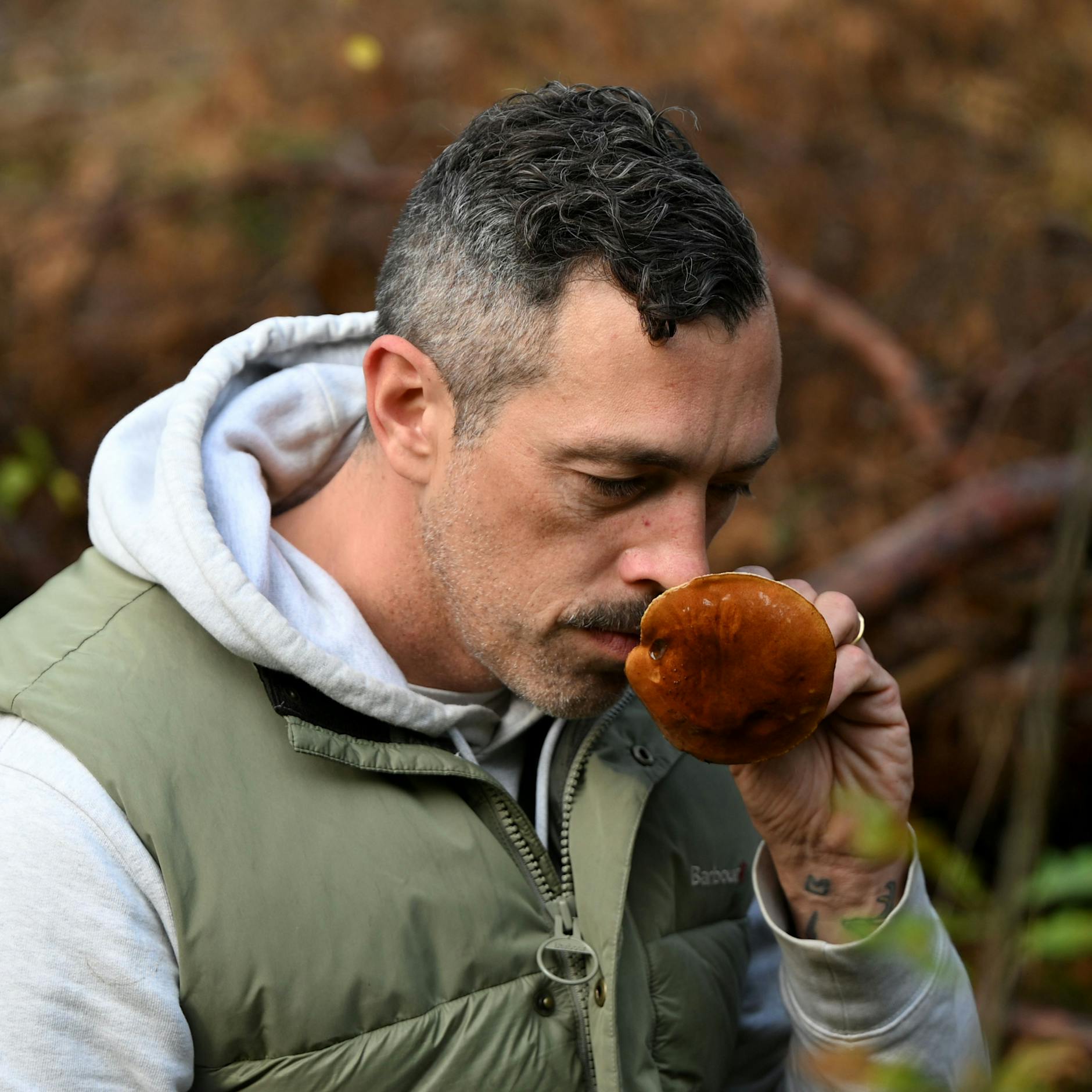 Irre, jetzt ist Instagram im Wald angekommen! Unterwegs mit einem Pilz-Influencer