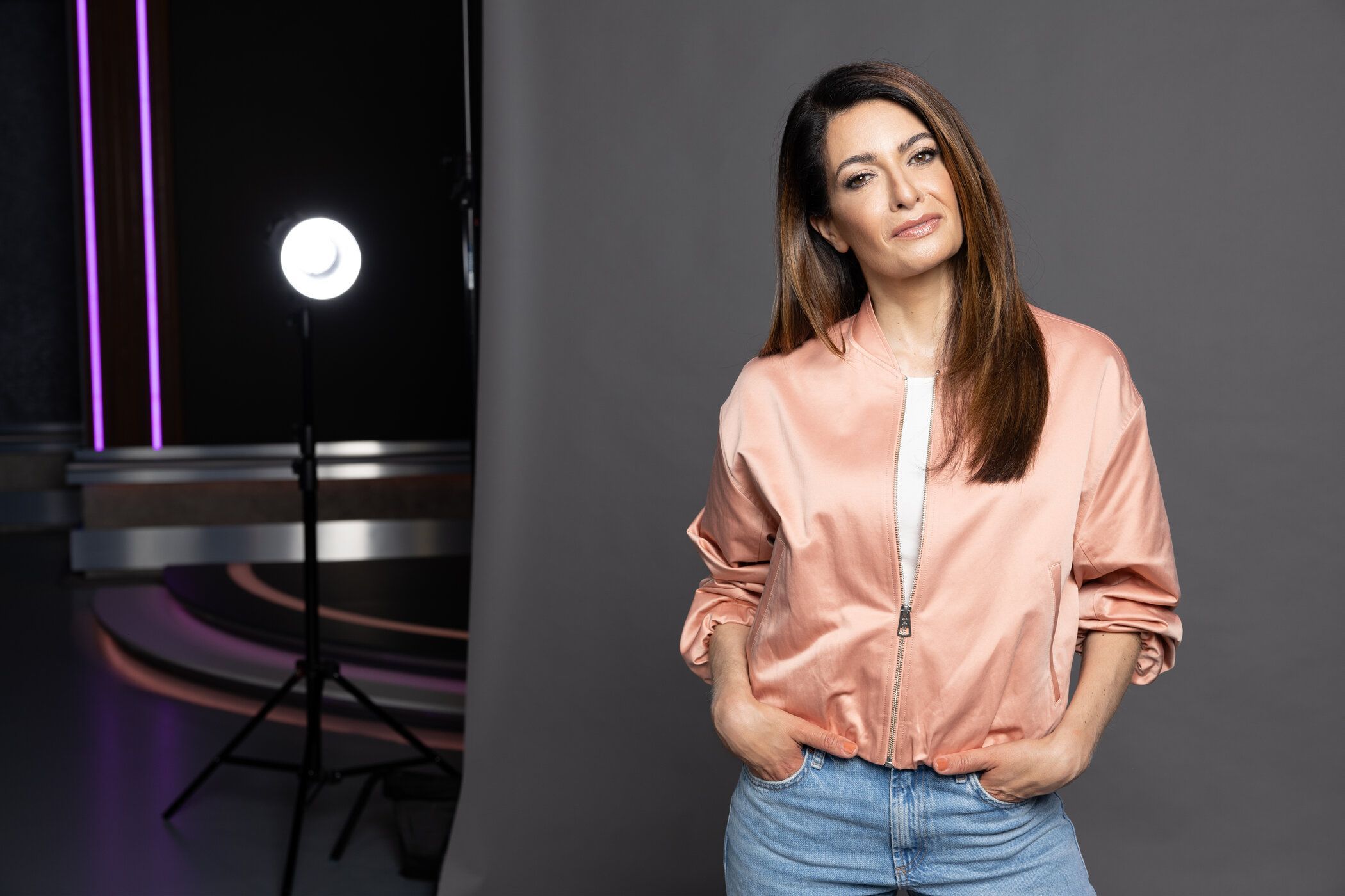 Image - Linda Zervakis privat: Wer ist der Mann an der Seite der Moderatorin?