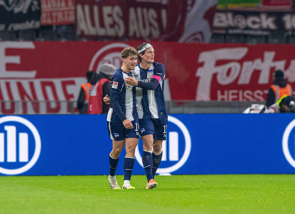 Maurice Krattenmacher und Fabian Reese bitten Herthas Fans, zum Pokalspiel gegen SV Elversberg ins Olympiastadion zu kommen.