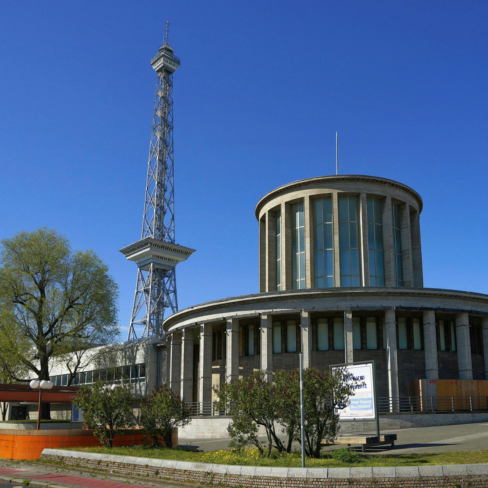 Gegen Cyberattacken: Digitales Anti-Terror-Netz für die Messe Berlin geplant