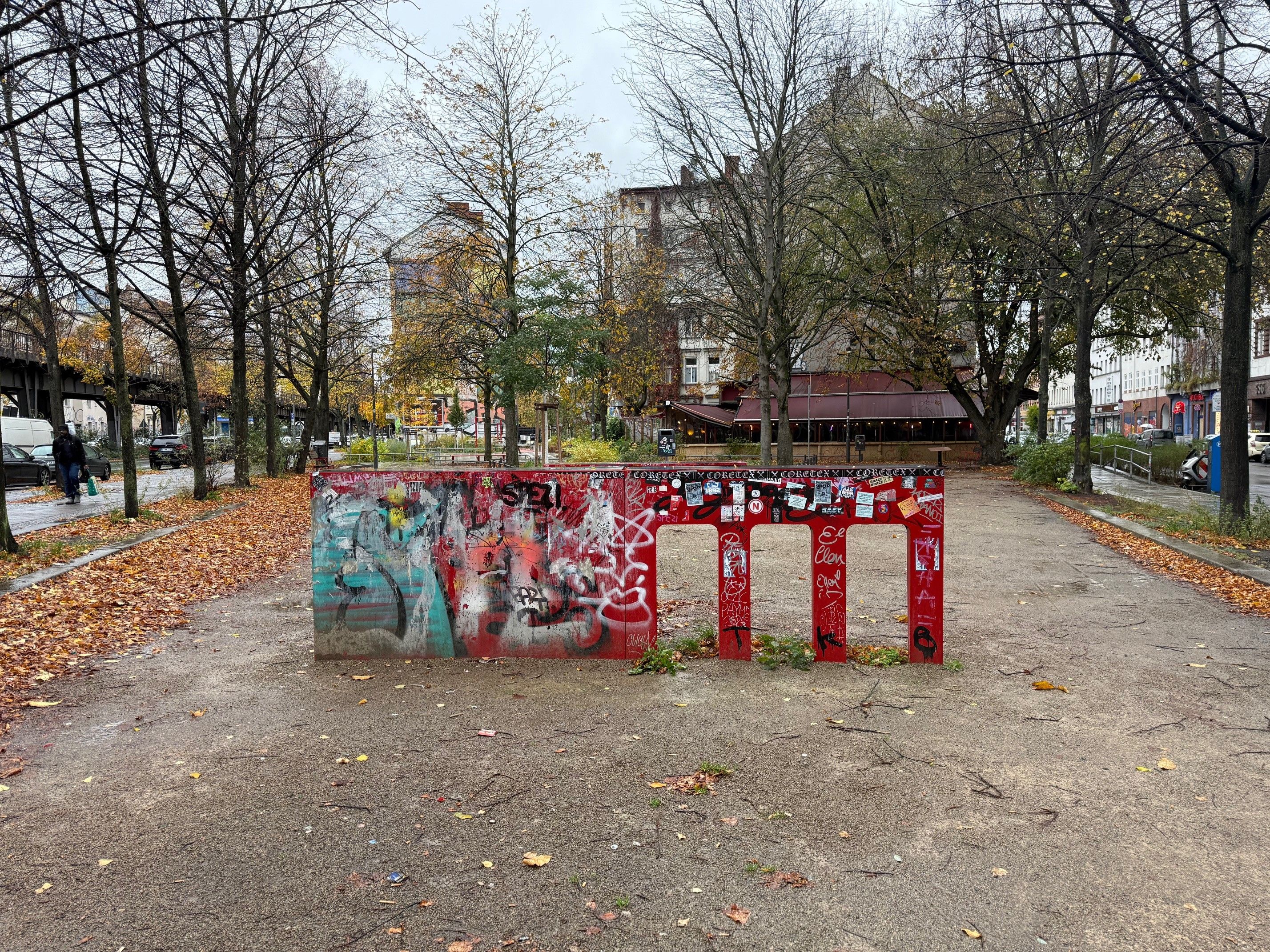 Neuer Zoff: Umstrittener Fahrradtresen ist nur noch zu Fuß erreichbar