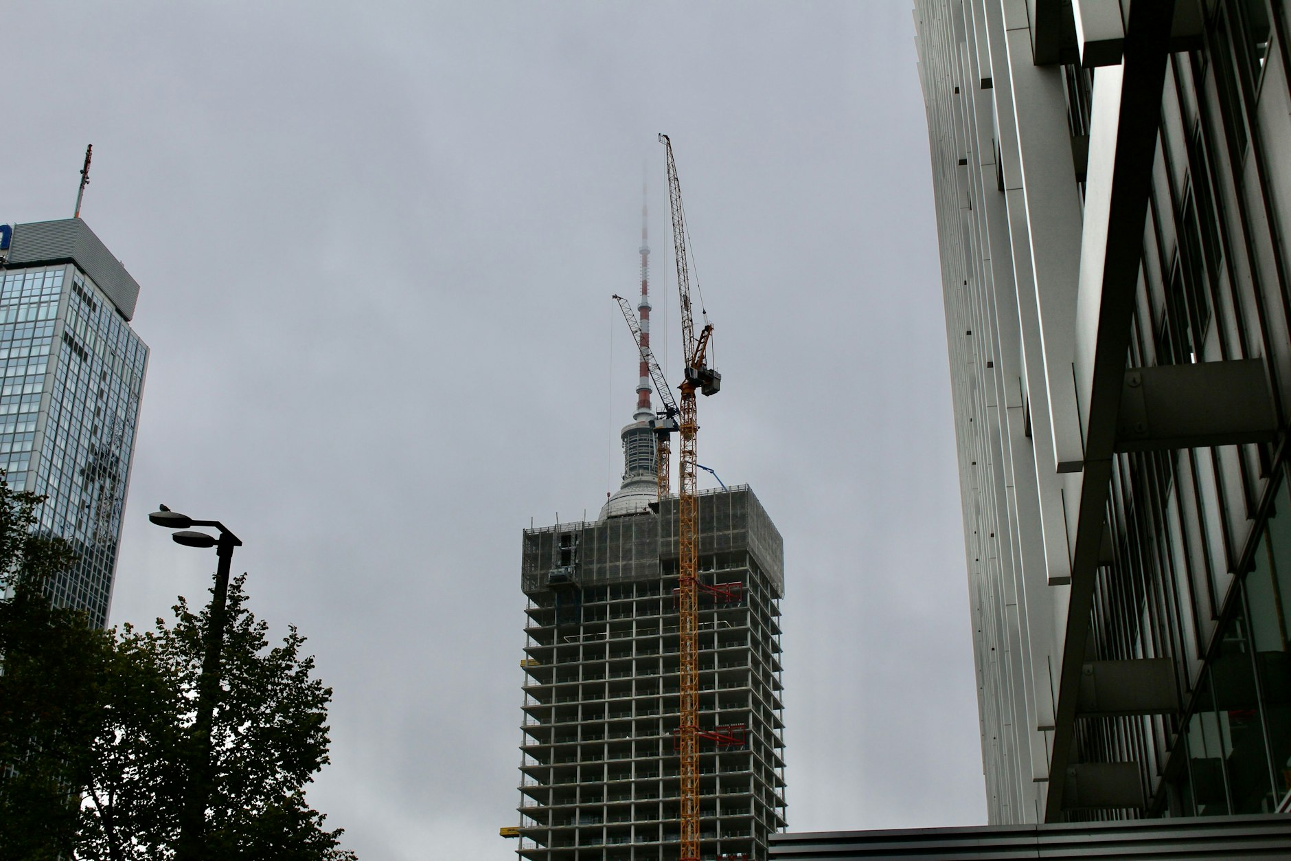 Der Blick auf den Fernsehturm wird verbaut.