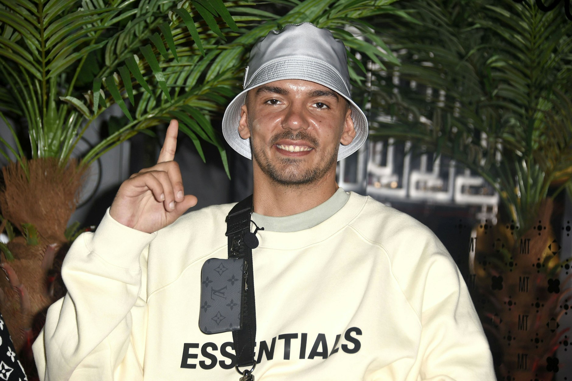 Capital Bra und die AfD: Einst rappte er gegen sie, heute zeigt er Sympathien.