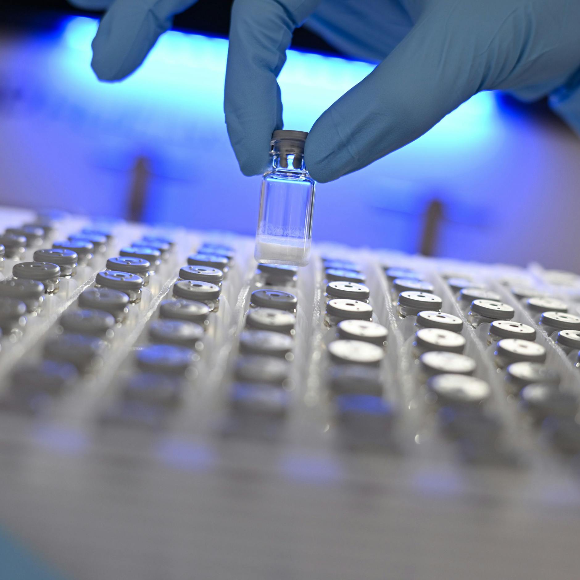 Image - mRNA: „Spike-Proteine nach Impfung offenbar lange in Blut und Gewebe“