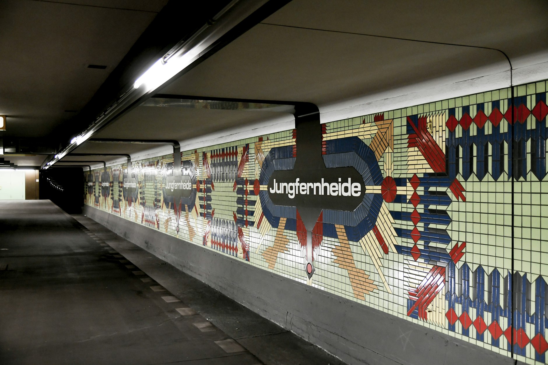 Viele Berliner berichten, dass sie im U-Bahnhof Jungfernheide schon Mäuse beobachtet haben.