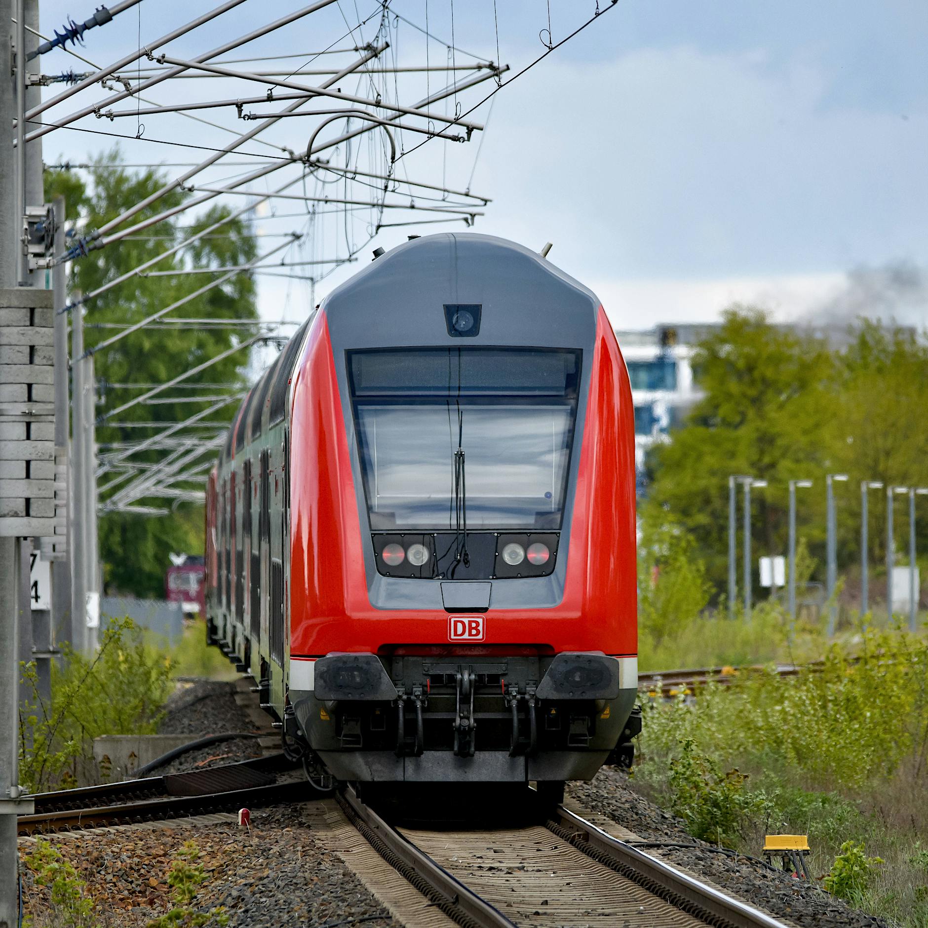 Verspätung auf dem Weg nach Berlin: Und die Deutsche Bahn kommt mit Weichspüler-Sprache