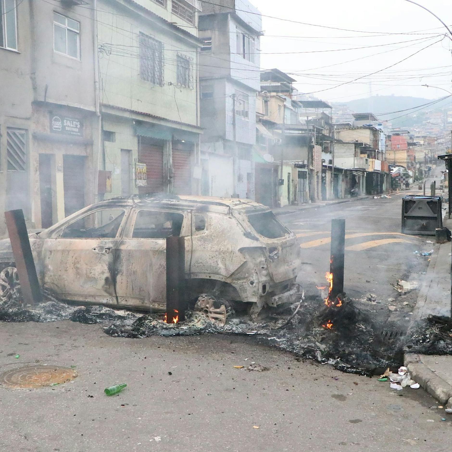Anti-Drogen-Polizeieinsatz eskaliert: Mehr als 60 Tote in Rio de Janeiro