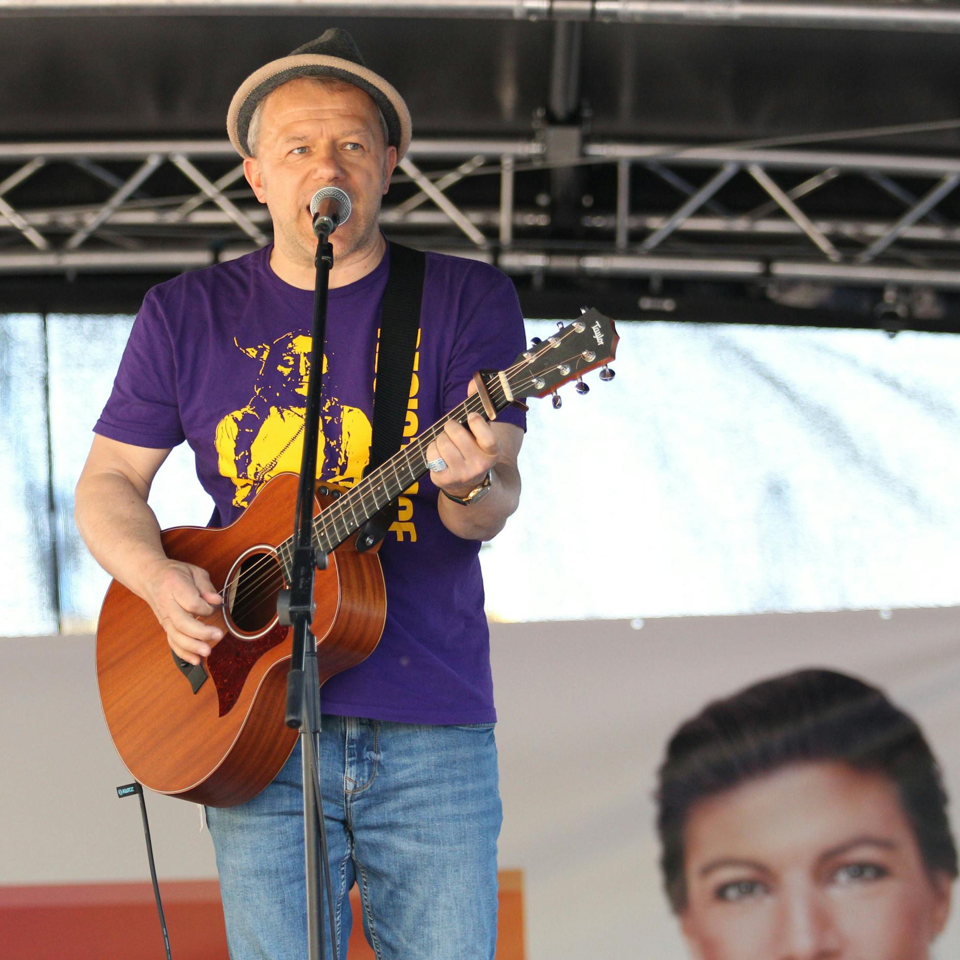 Image - Wie Tino Eisbrenner unfreiwillig in eine politische Schlammschlacht geriet