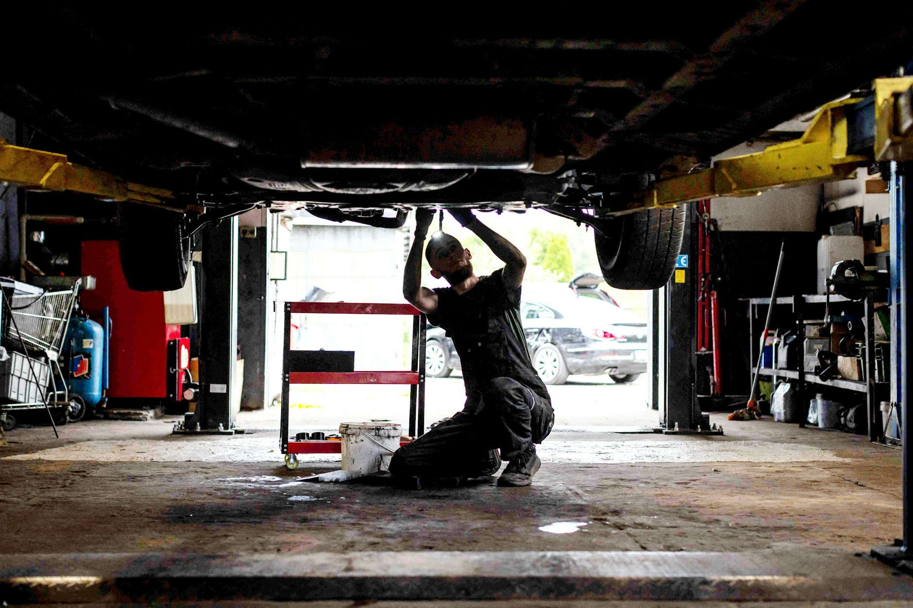 Derzeit leben etwa 1,5 Millionen Ukrainer in Polen, von denen eine Million als Flüchtlinge gelten und überwiegend Frauen und Kinder sind.