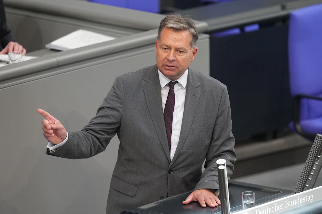 Debatten um doppelte Staatsbürgerschaft: Union will Reformen