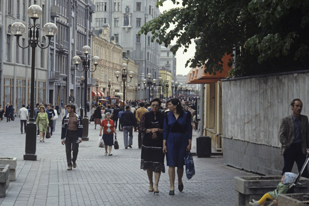 Straßenszene in Moskau im Jahr 1986