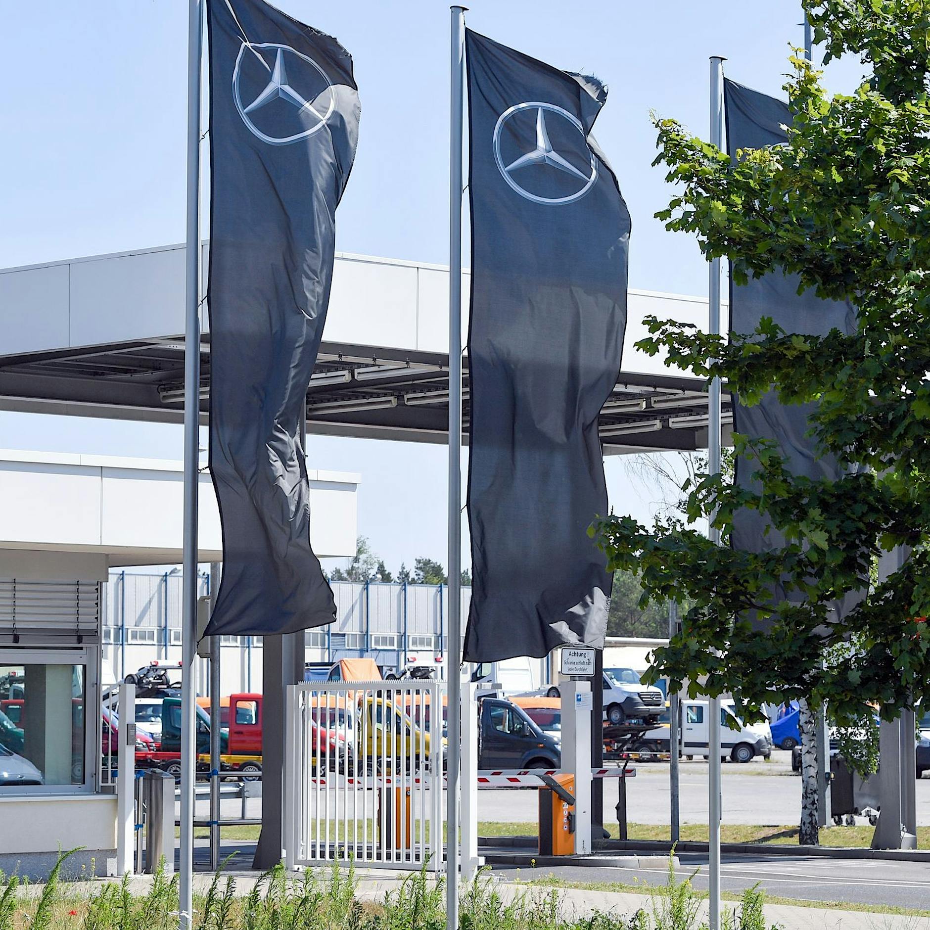 Mercedes Gewinnrückgang: Ursachen des starken Einbruchs im dritten Quartal