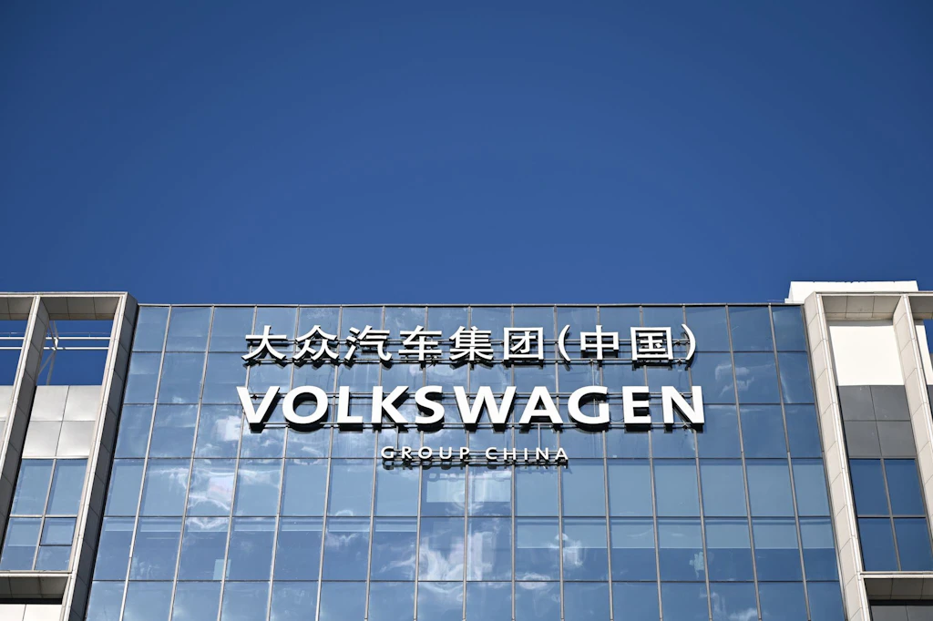 VW and Co. facing sell-off to China? IG Metall responds