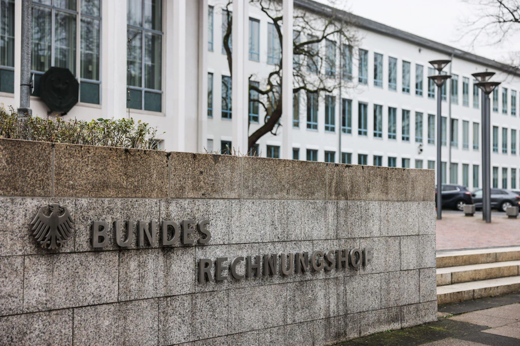 Verschwendung im Afghanistan-Aufnahmeprogramm: Bundesrechnungshof schlägt Alarm