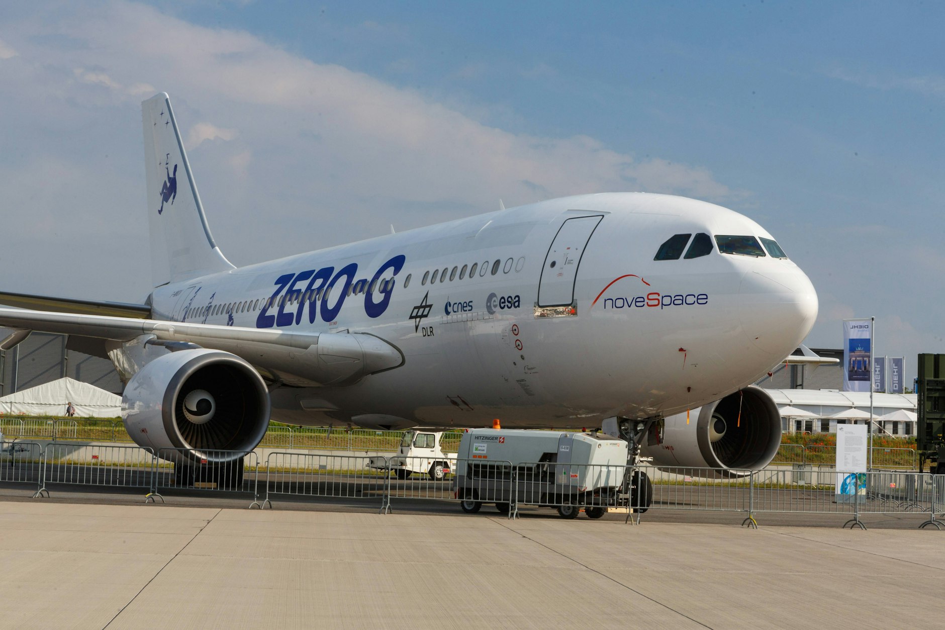 Der erste Airbus der Interflug (damalige Kennung: „DDR-ABA“) wird von Novespace als Parabelflugzeug für Schwerelosigkeitsversuche eingesetzt und wird auch von der Europäischen Raumfahrtbehörde ESA genutzt.