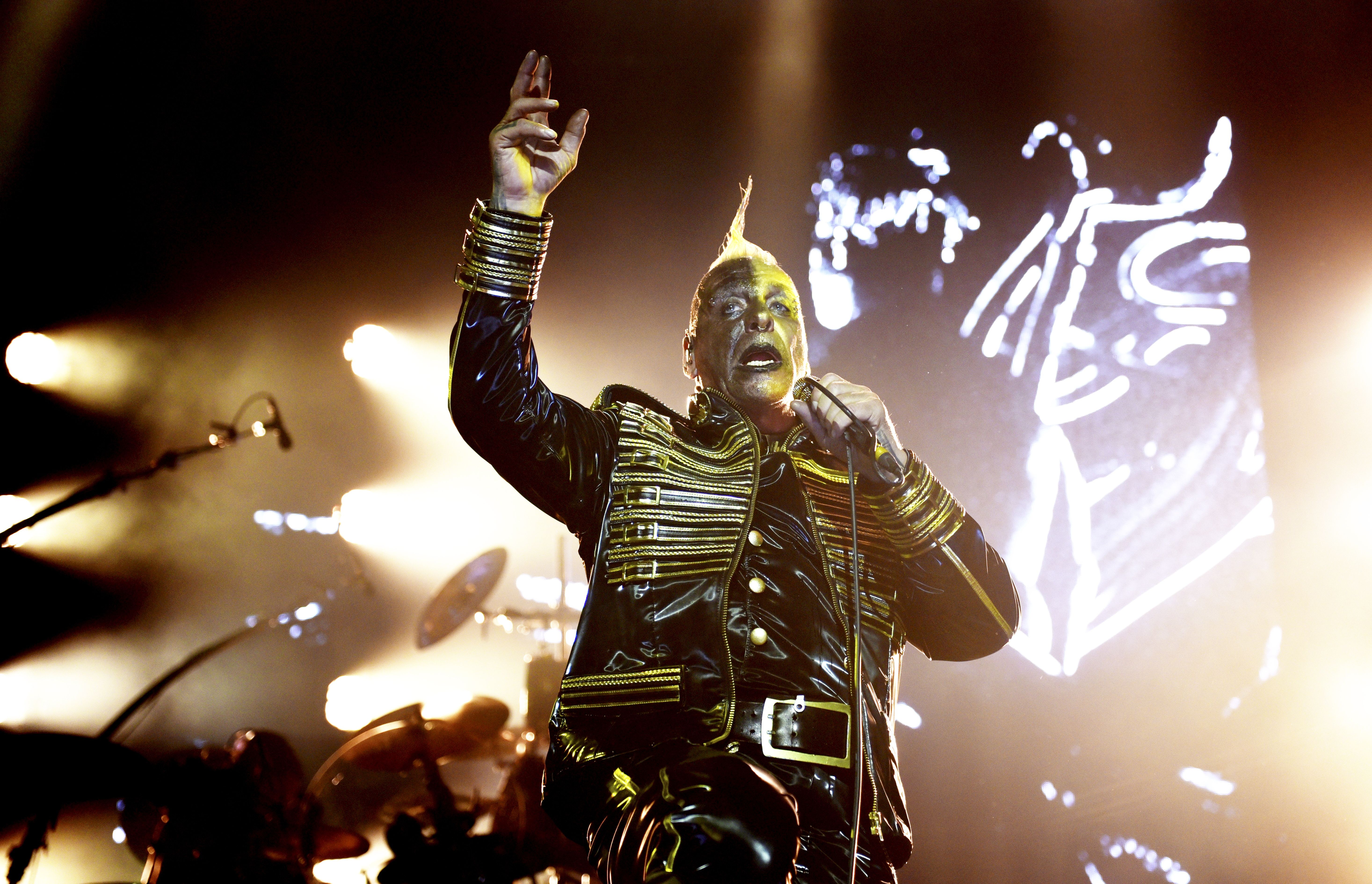 Till Lindemanns Anwälte: Gericht untersagt Shelby Lynn zentrale Vorwürfe gegen Rammstein-Sänger