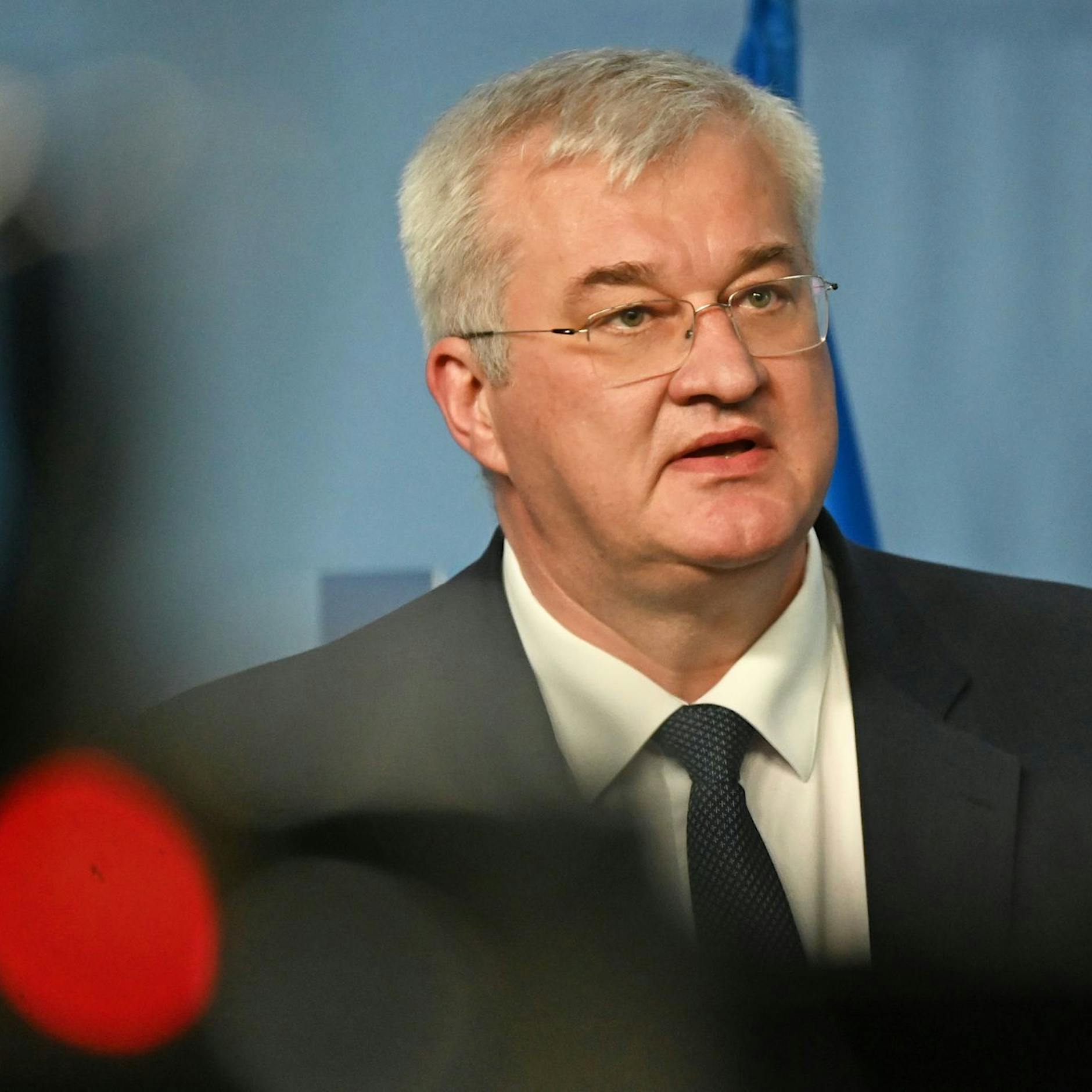 Vorwürfe zur Rekrutierung für russische Armee: Ukraine schließt Botschaft in Kuba