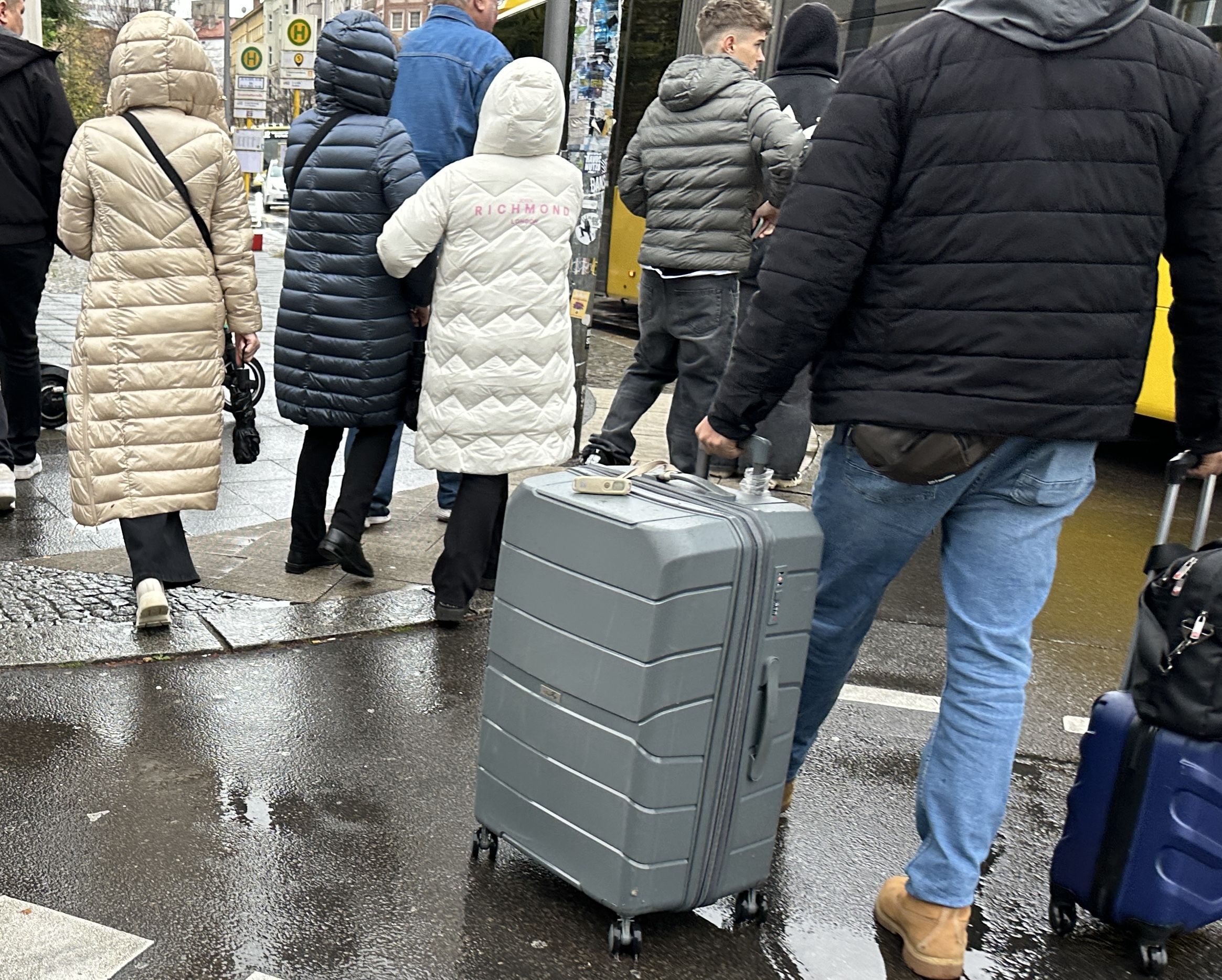 Gesteppt und quergenäht: Pufferjacken-Tourismus in Berlin