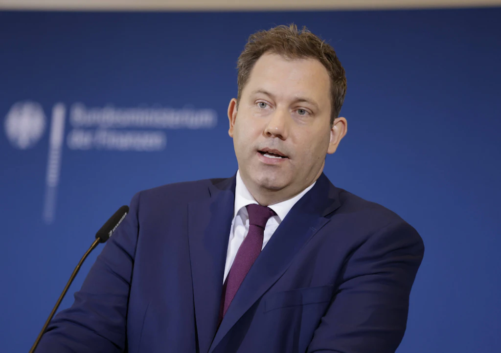 1,2 Milliarden für Beamte: Reform bringt Bundesregierung in Erklärungsnot