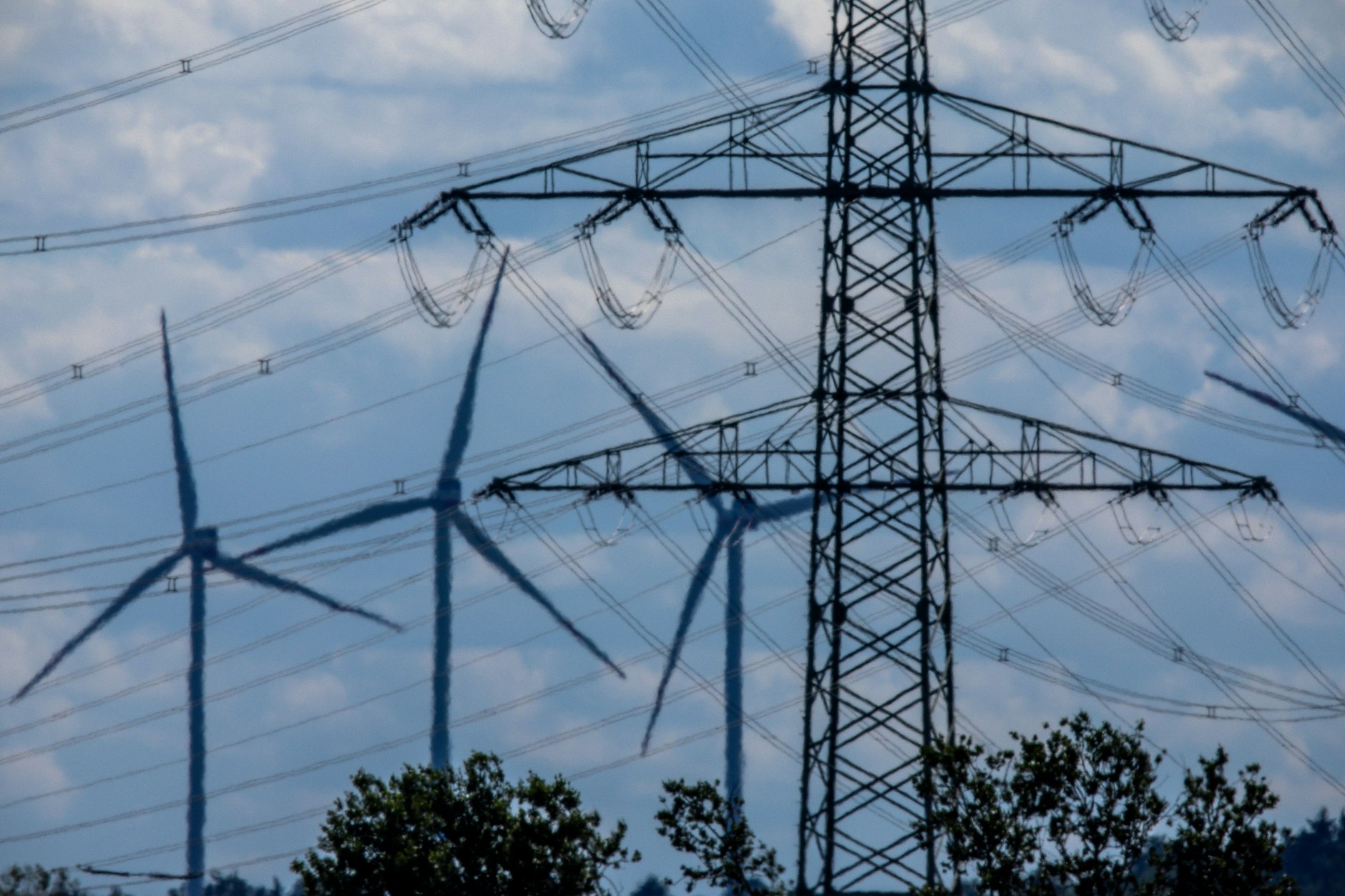 Von der Senkung der Netzentgelte profitieren besonders ostdeutsche Regionen.