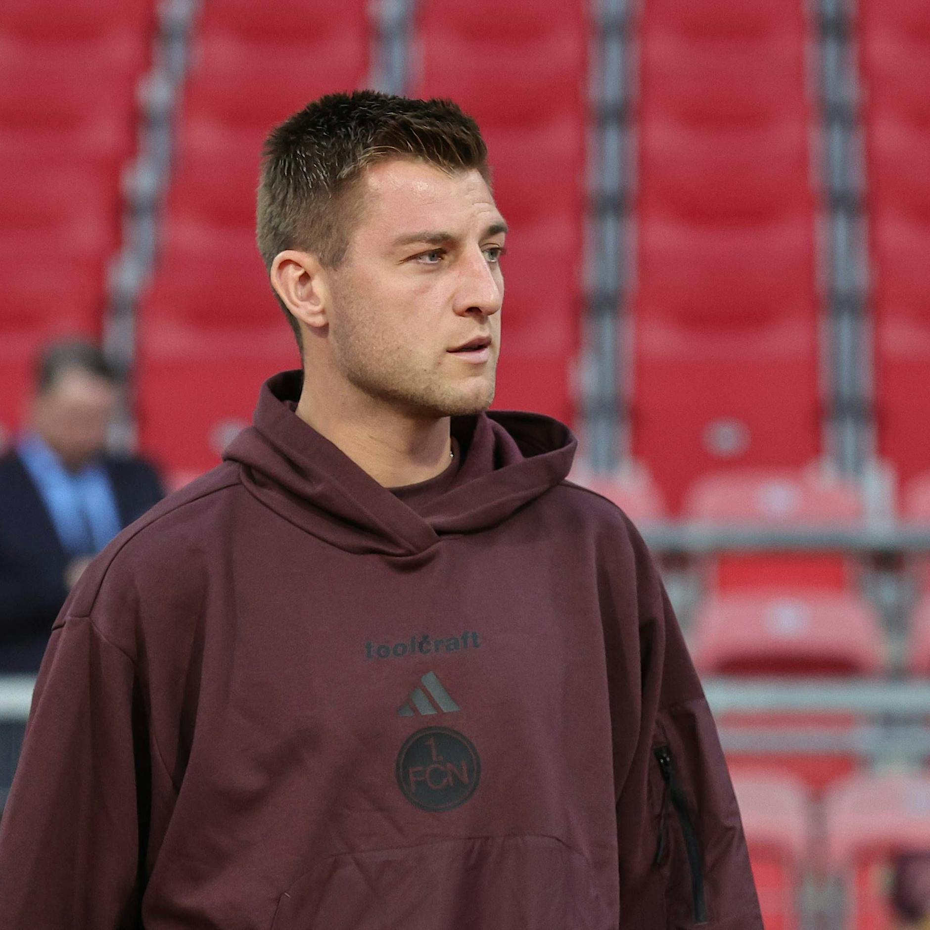 Weltmeister watscht Knoche ab: Ex-Union-Profi steht in Nürnberg im Abseits