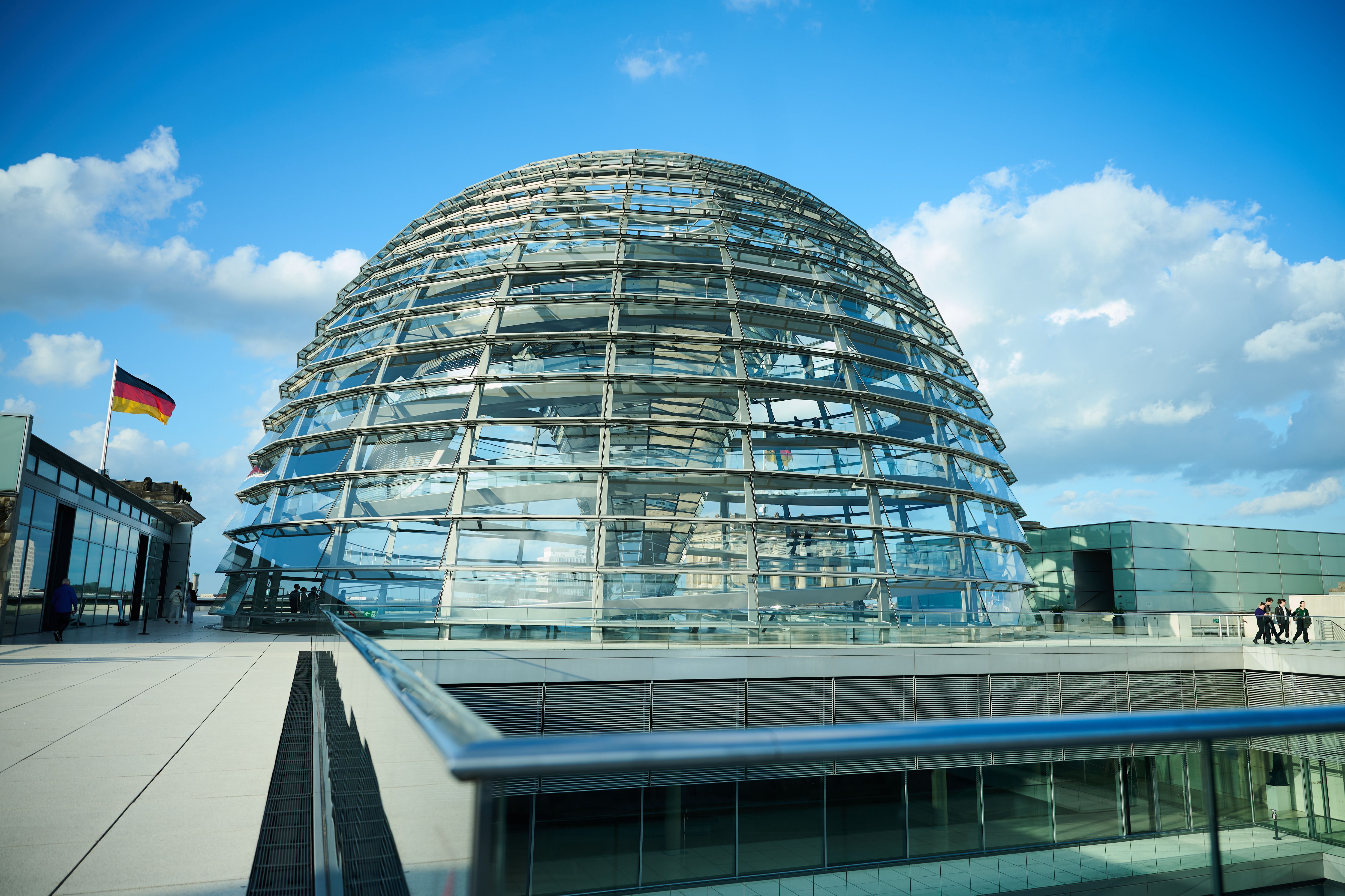 Sicherheitsrisiko durch Russland-Kontakte: AfD-Mitarbeiter erhält keinen Bundestagsausweis