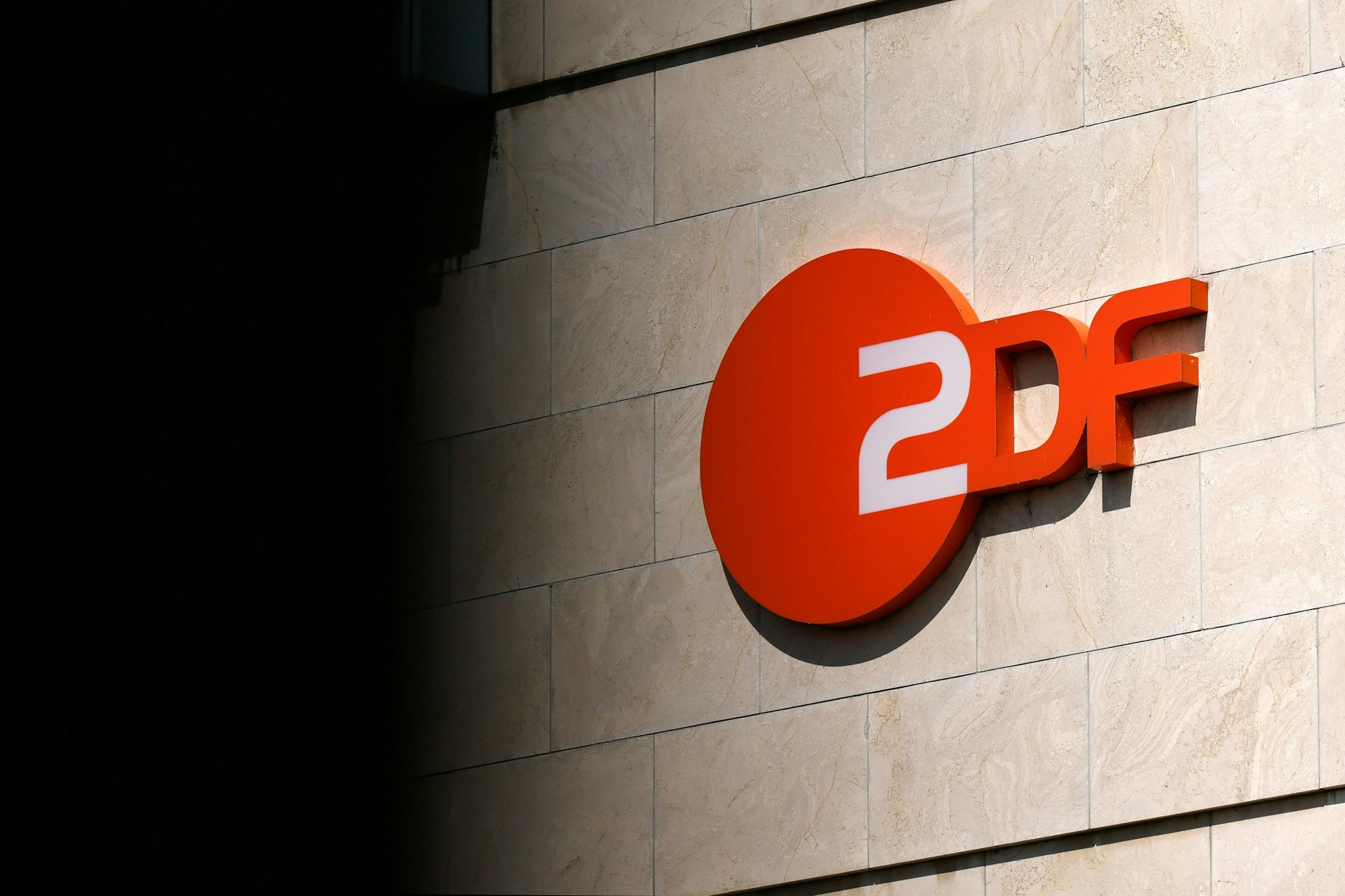 Das ZDF stellt im November die Ausstrahlung in Standardqualität ein.