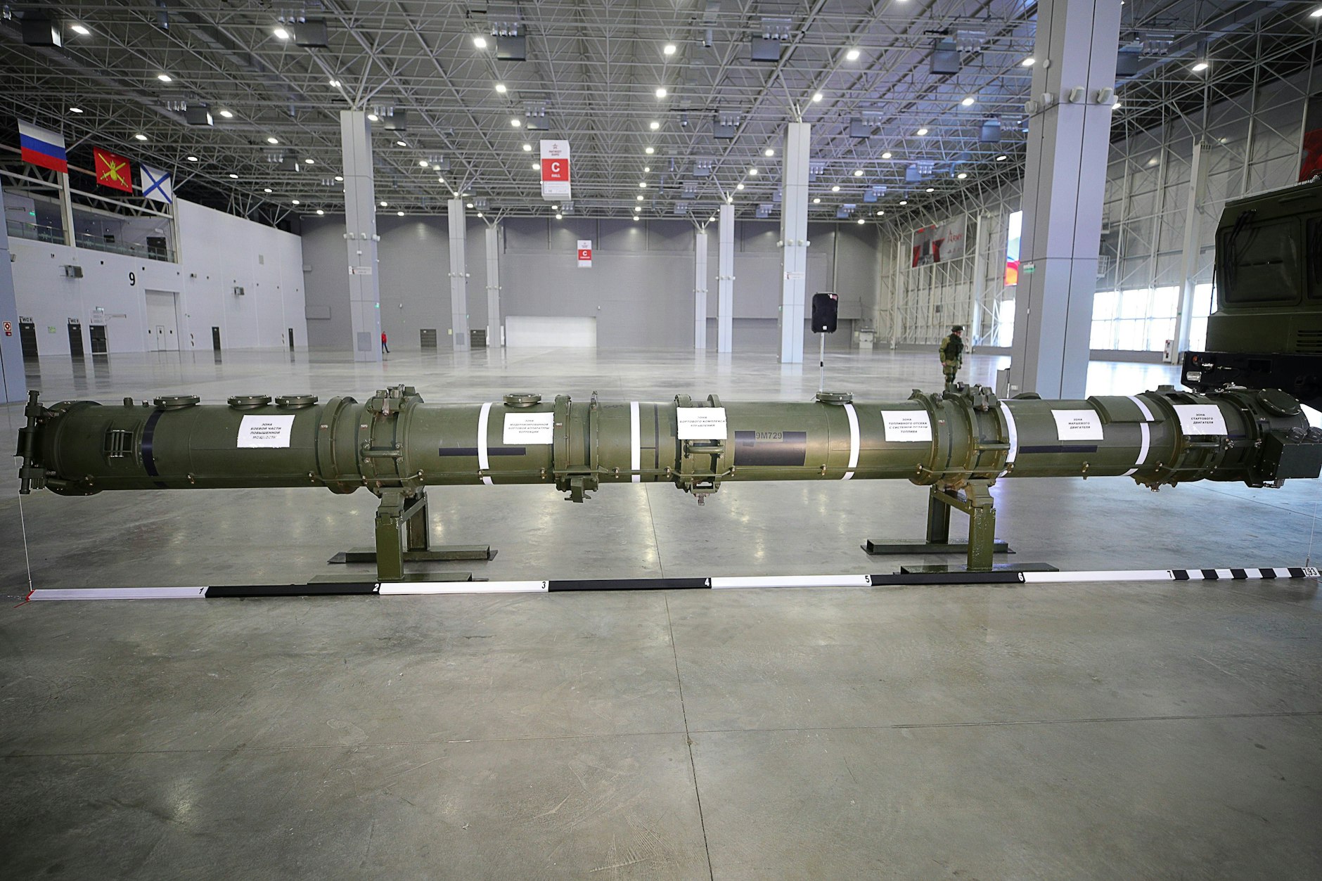 Eine 9M729-Rakete, gezeigt vom russischen Verteidigungsministerium im Jahr 2019