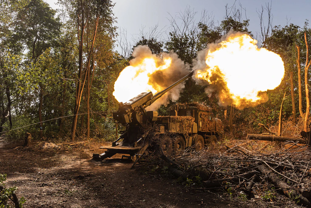 Ukrainische Artillerie im Donbass