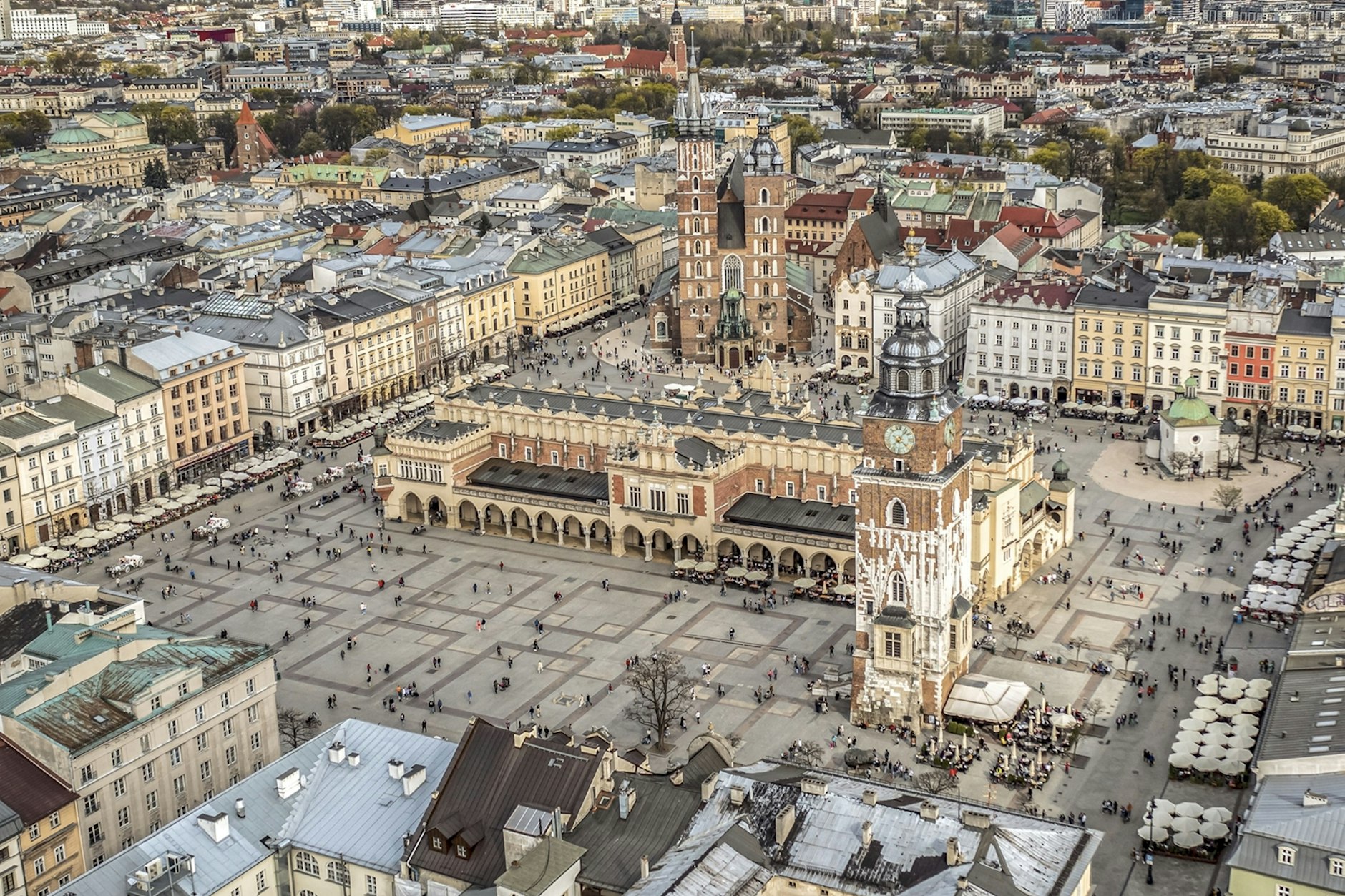 Copyright: Ela Marchewka
 
Foto 1: Frühling, Altstadt von Krakau
