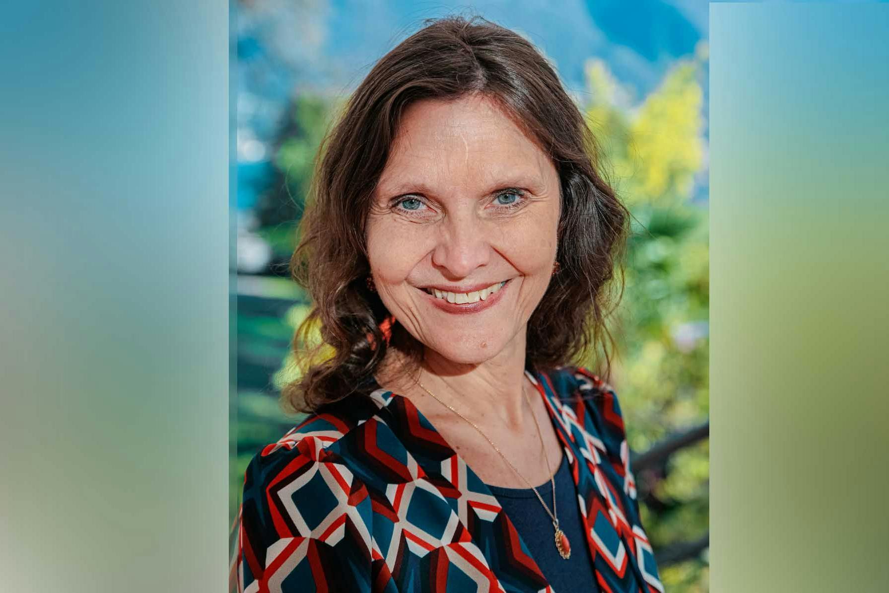 Maike Albath schreibt Bücher, moderiert Veranstaltungen, ist Jurorin und Literaturkritikerin.