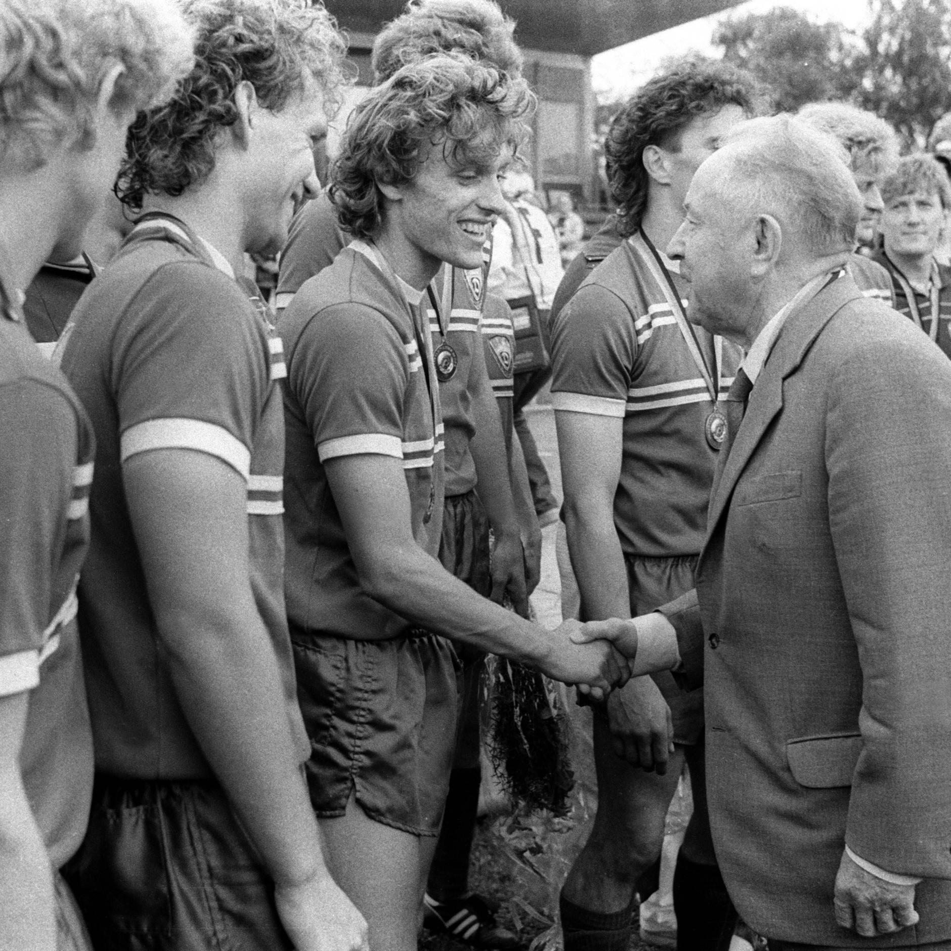Image - Spitzel in der DDR: Stasi überwachte Fußballfans mit irren Methoden