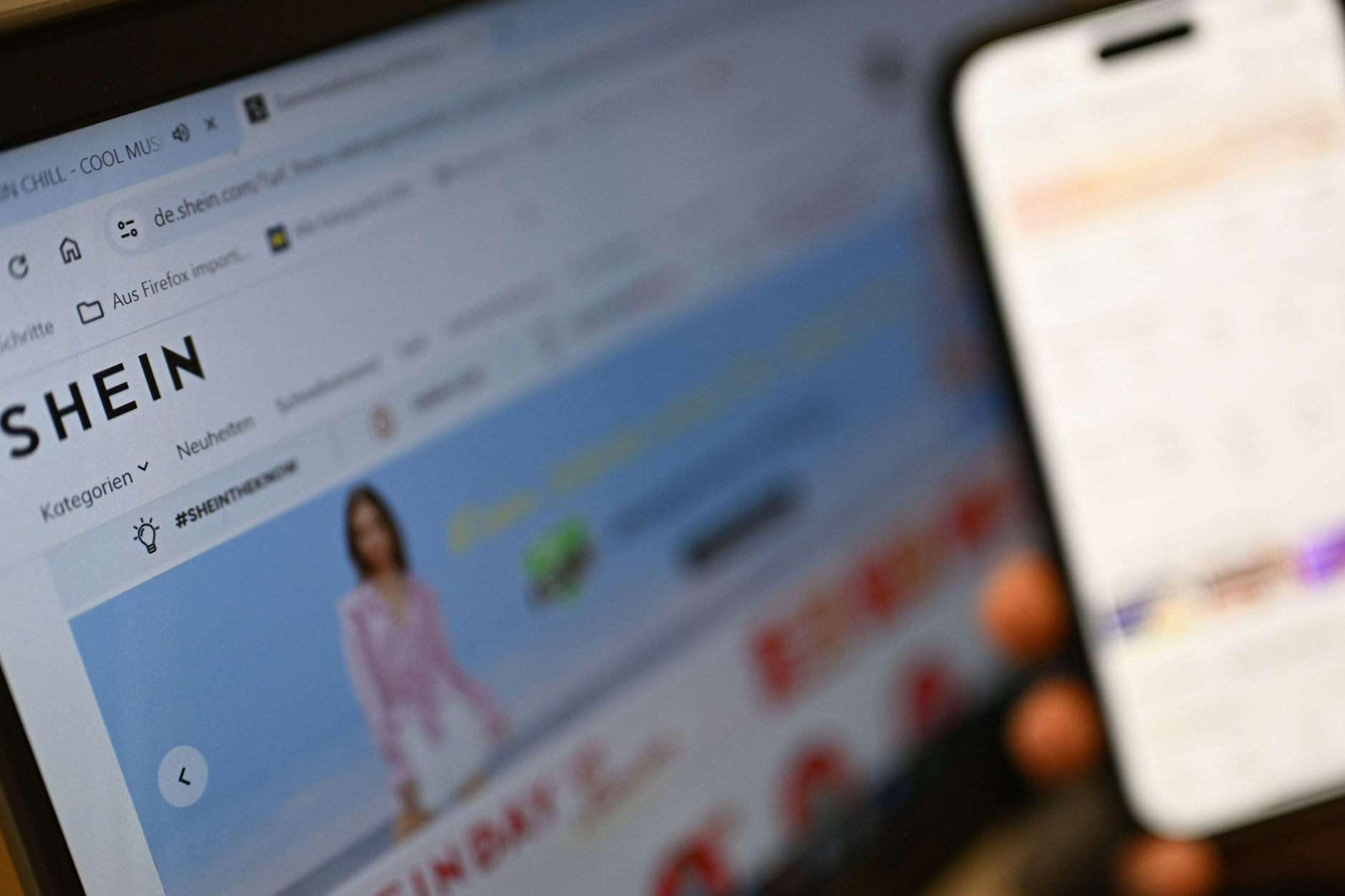 Produkte auf den chinesischen Online-Markt­plätzen Temu und Shein sind unglaublich billig. Doch wie sieht es mit dem Verbraucherschutz aus?