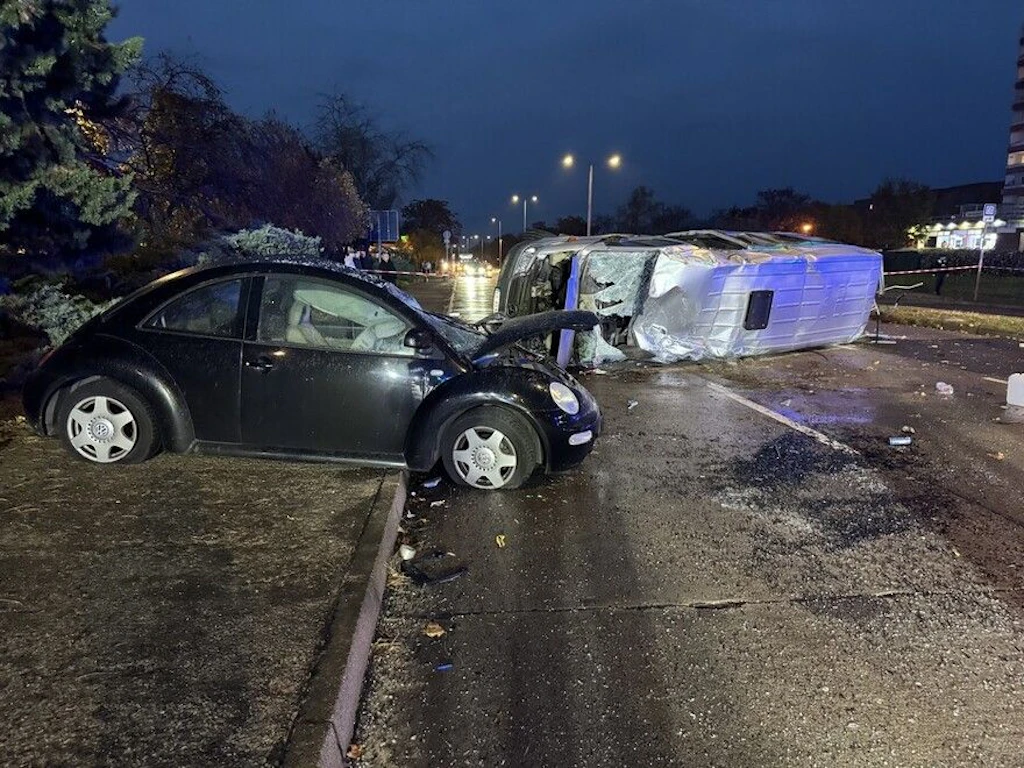 Horror-Crash in Berlin-Marzahn: Sieben Verletzte!