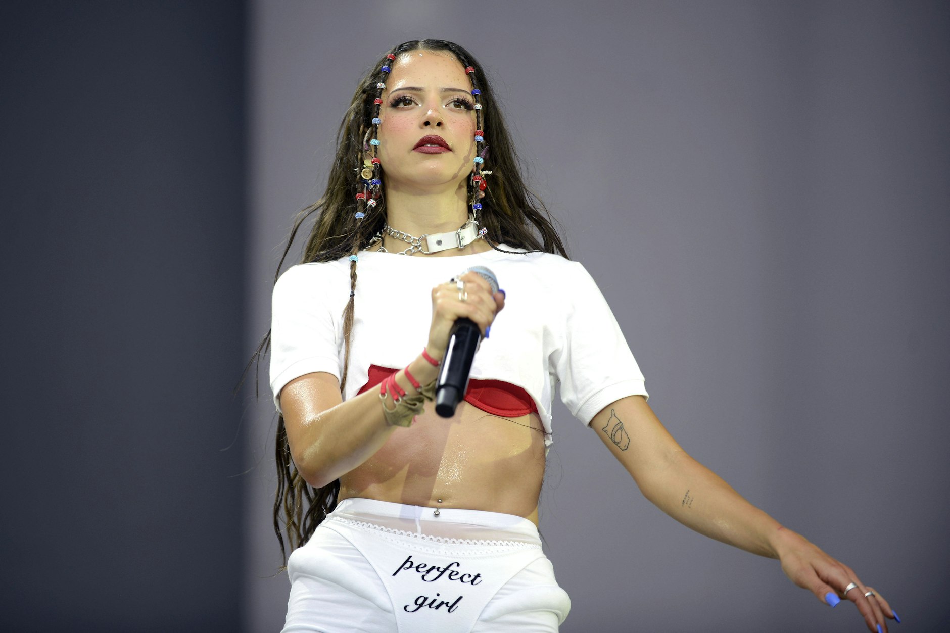 Nina Chuba muss aus gesundheitlichen Gründen ihre Tour unterbrechen.