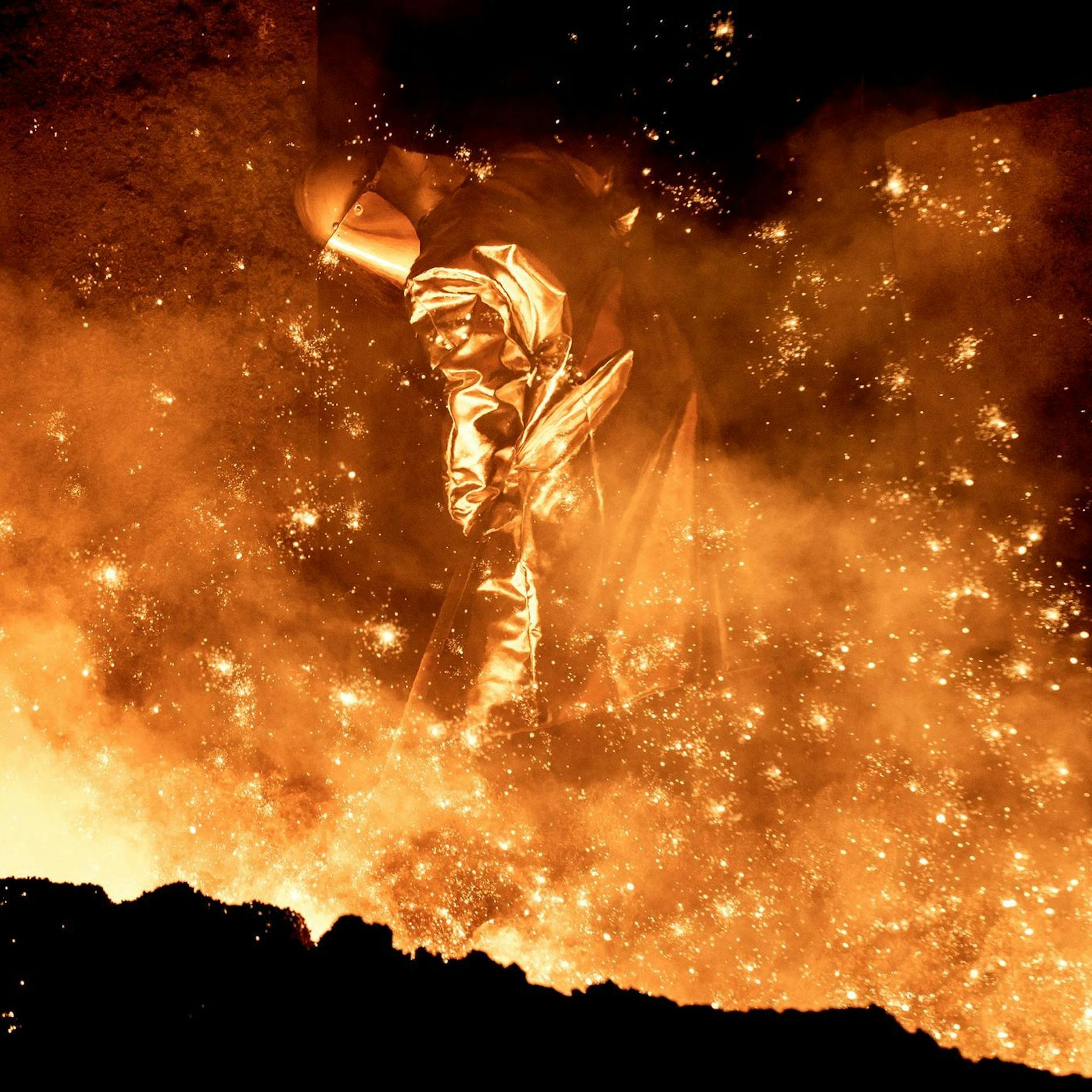 Image - Vizekanzler Klingbeil fordert Ende russischer Stahlimporte