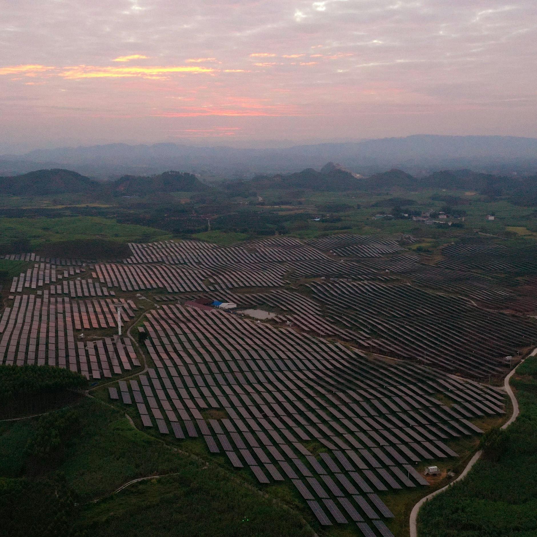 212 Gigawatt in nur sechs Monaten: China baut Solarkraft mit „halsbrecherischem“ Tempo aus