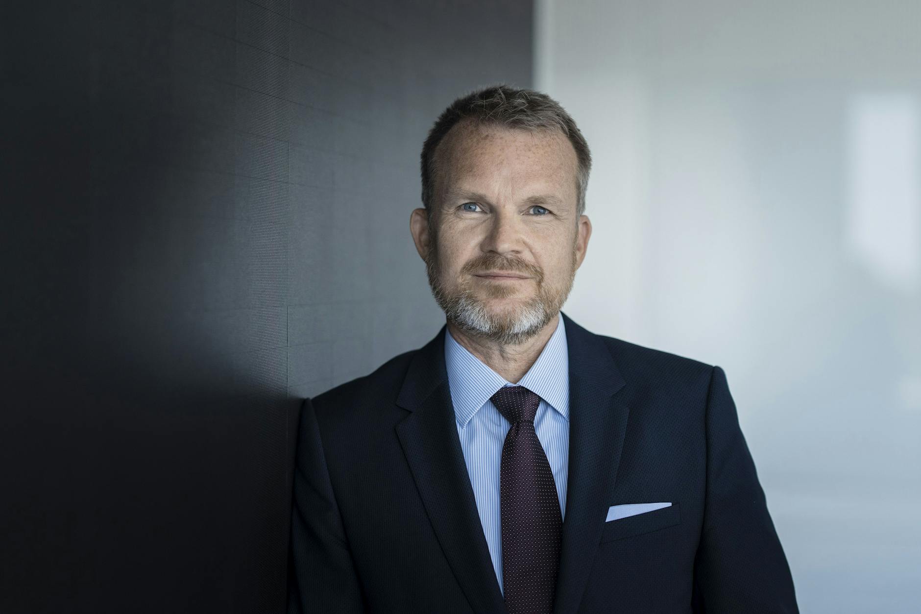 TK-Chef Dr. Jens Baas. Die TK ist mit über zwölf Millionen Versicherten (Stand: April 2025) die größte Krankenkasse Deutschlands.