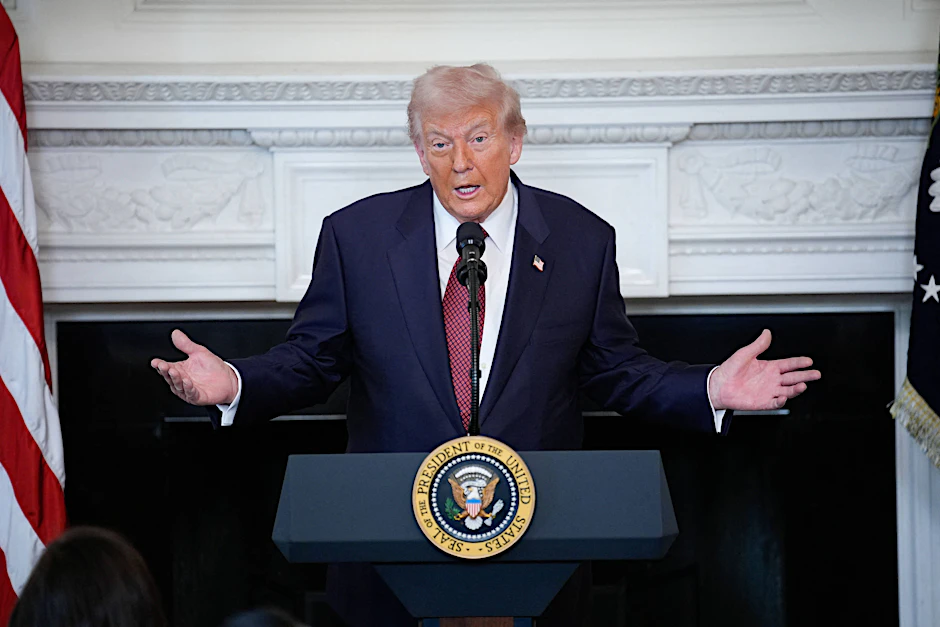 US-Präsident Donald Trump hält eine Rede vor republikanischen Senatoren.