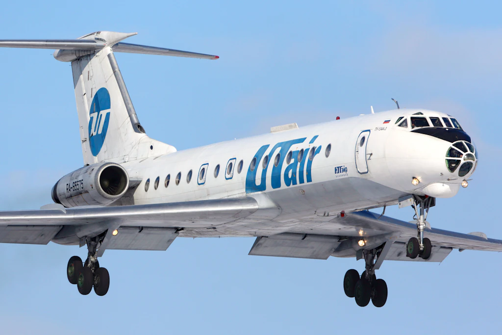 Eine TU 134 der Utair im Landeanflug: Die Stasi-Flieger sollen bei dieser Airline im Einsatz gewesen sein.