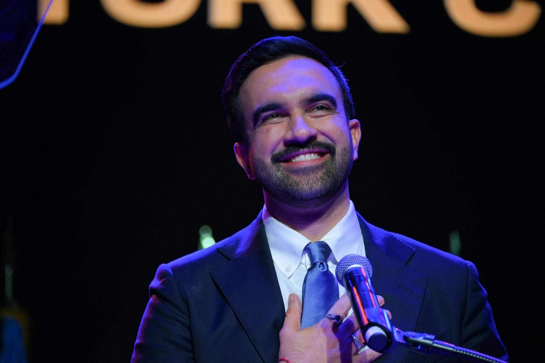 Zohran Mamdani: Er wird New Yorks nächster Bürgermeister.