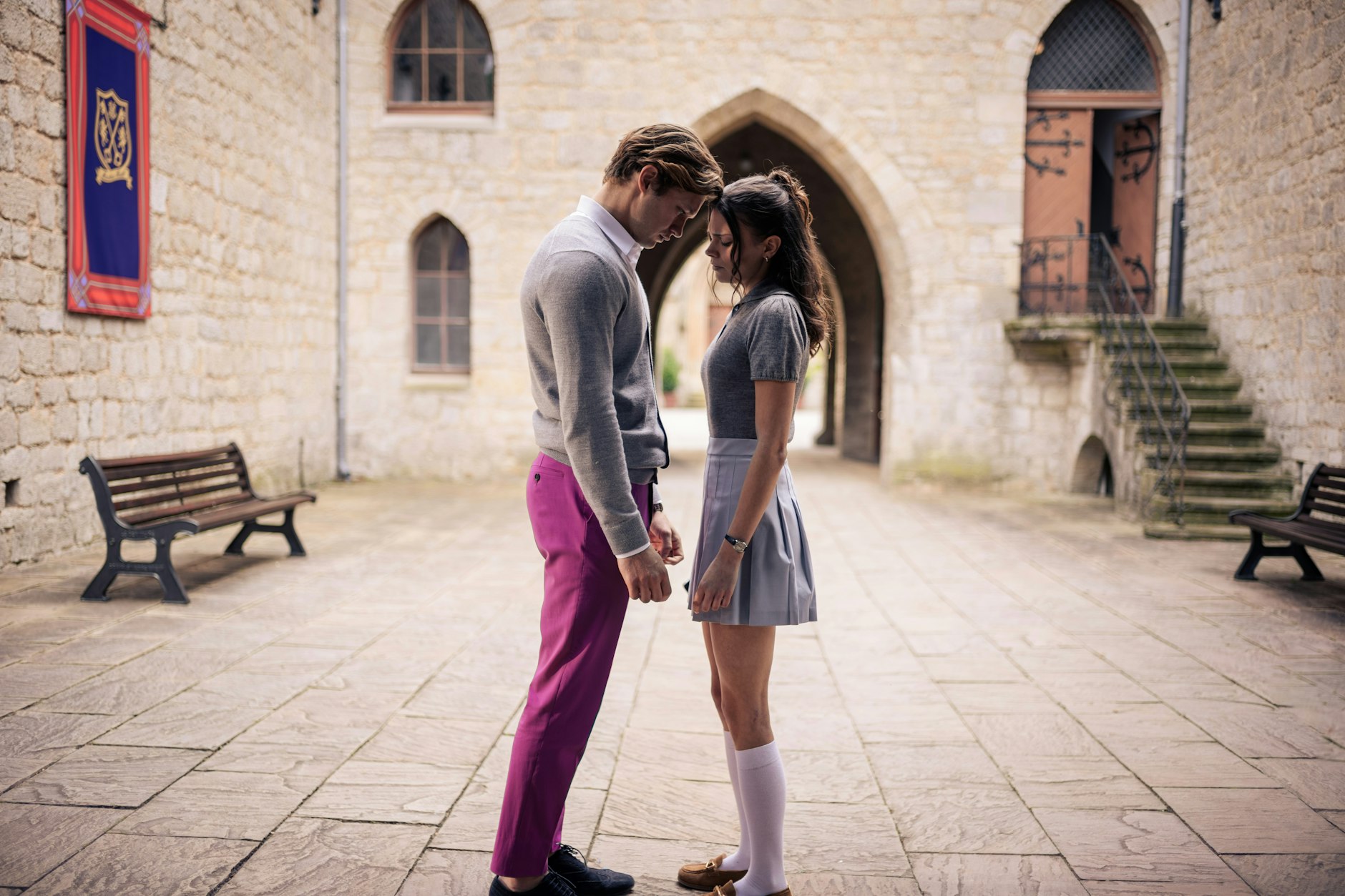 James Beaufort (Damian Hardung) und Ruby Bell (Harriet Herbig-Matten) haben die Herzen der „Maxton Hall“-Fans in Staffel eins im Sturm erobert, auch international.