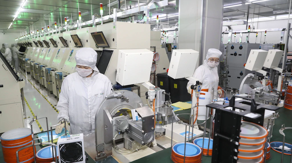 Breakthrough: Researchers successfully integrate 2D materials onto silicon ...